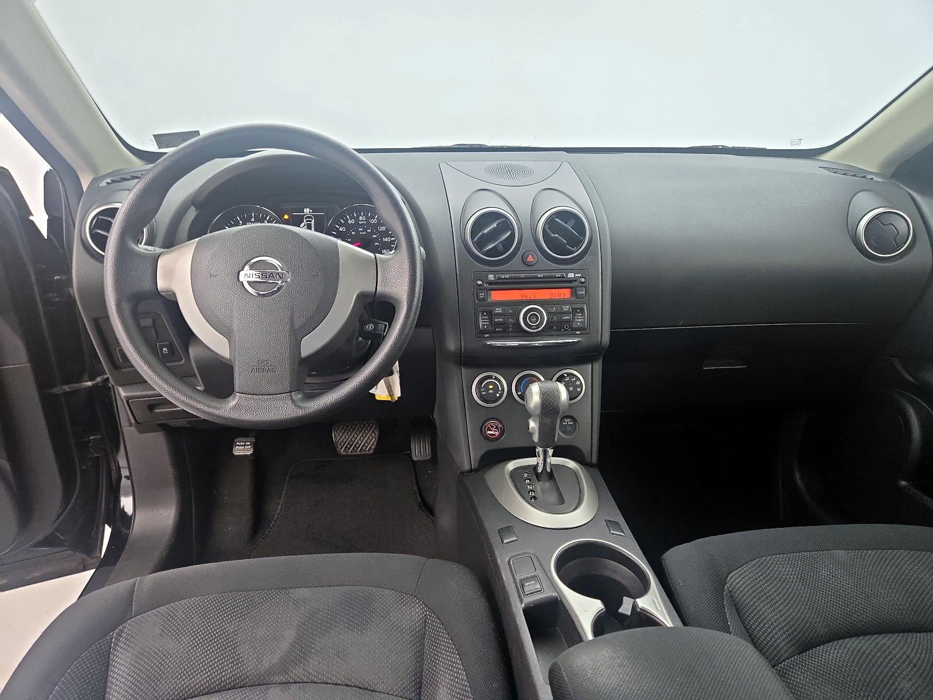 Thumbnail: 2015 Nissan Rogue - 8