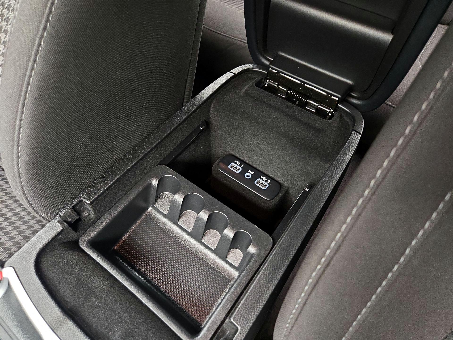 Thumbnail: 2023 Dodge Charger - 18