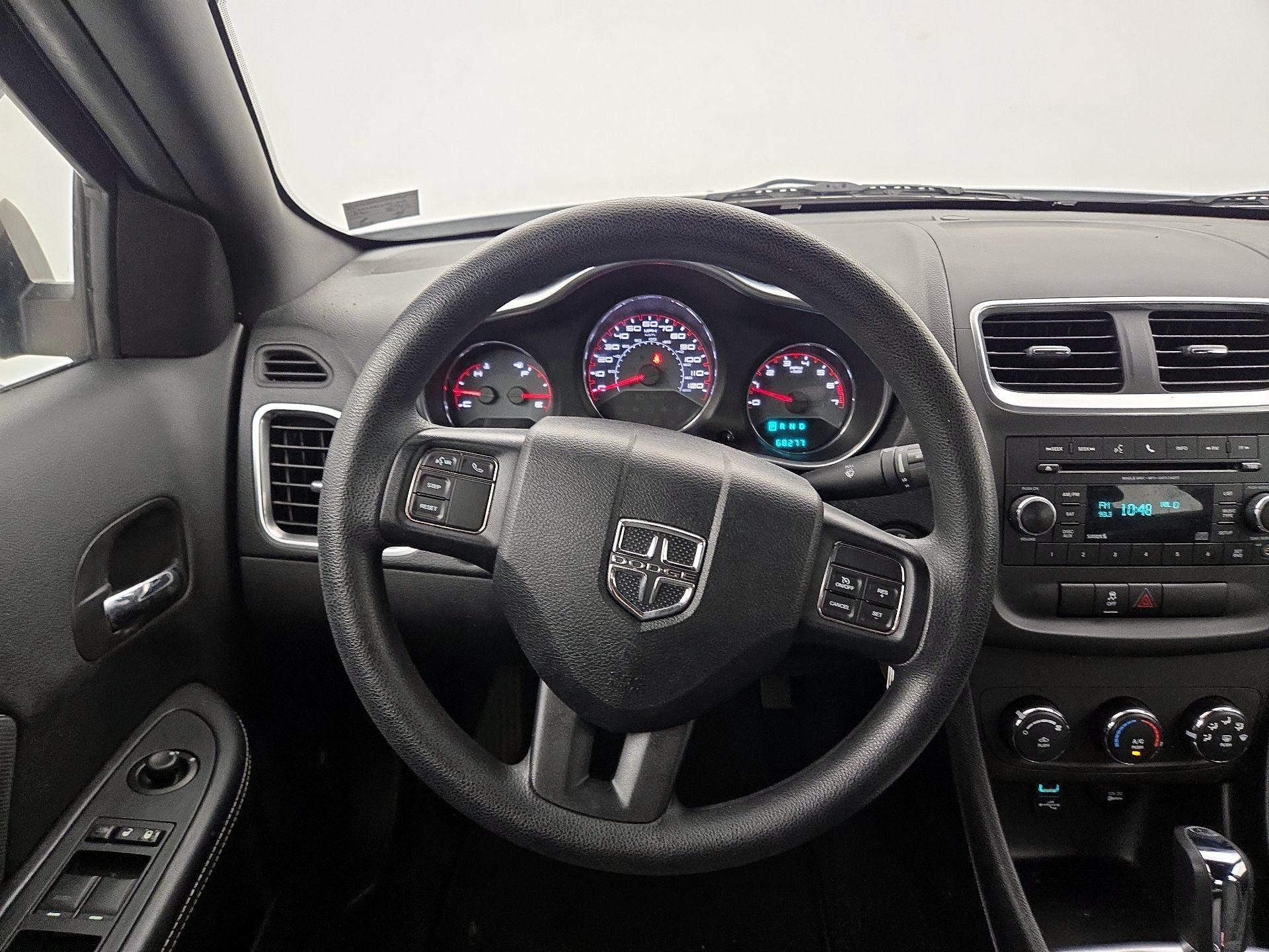 Thumbnail: 2014 Dodge Avenger - 10