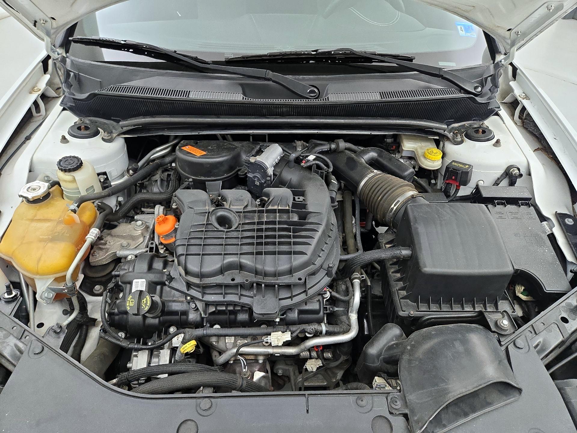 Thumbnail: 2014 Dodge Avenger - 20