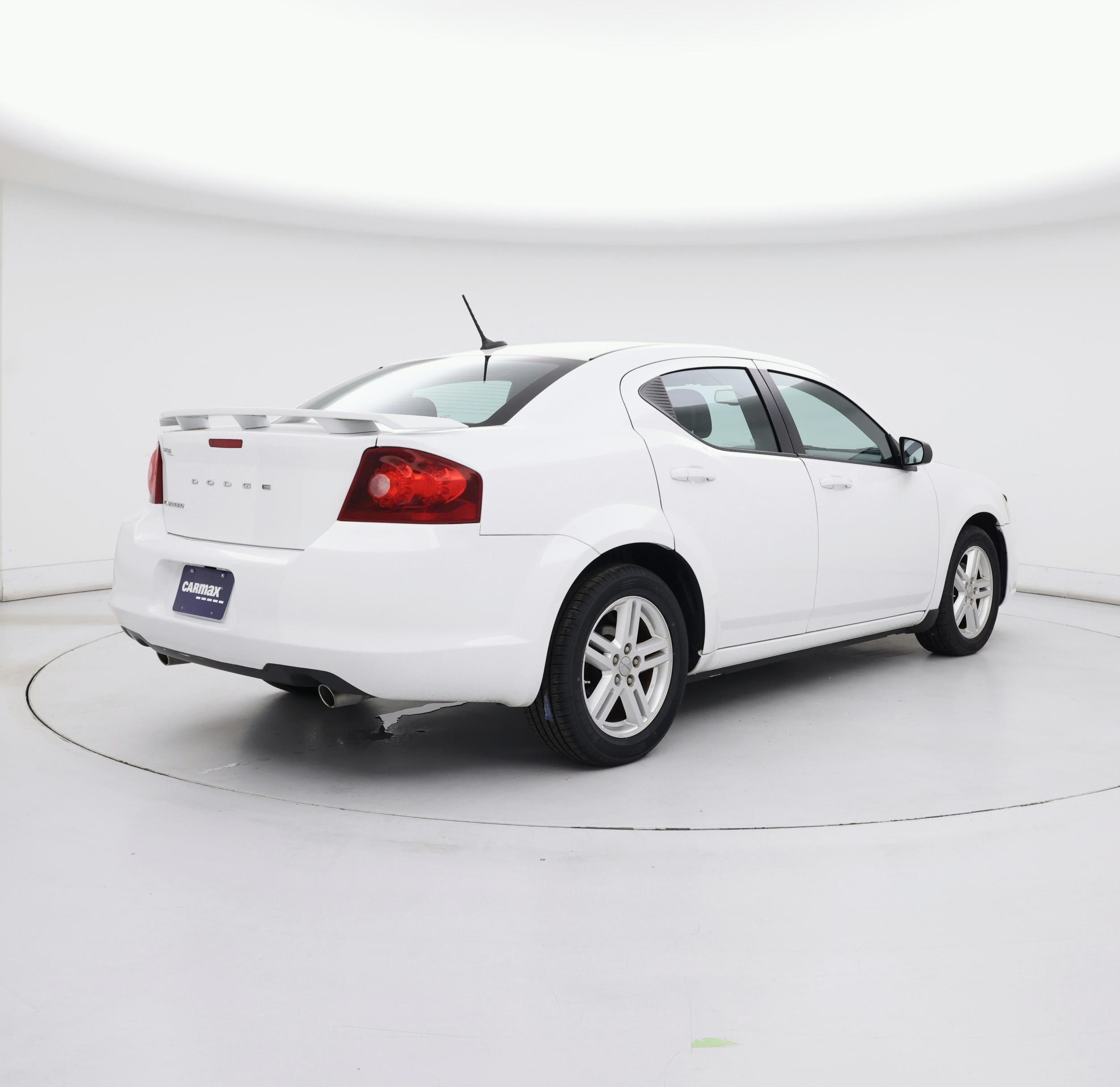 Thumbnail: 2014 Dodge Avenger - 8