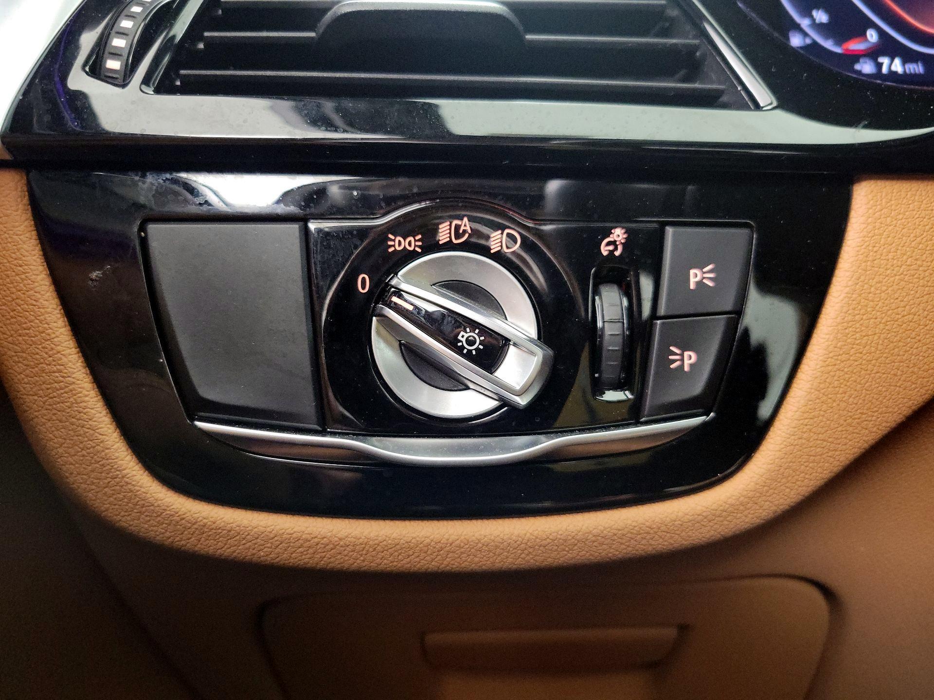 Thumbnail: 2023 BMW 5 Series - 13