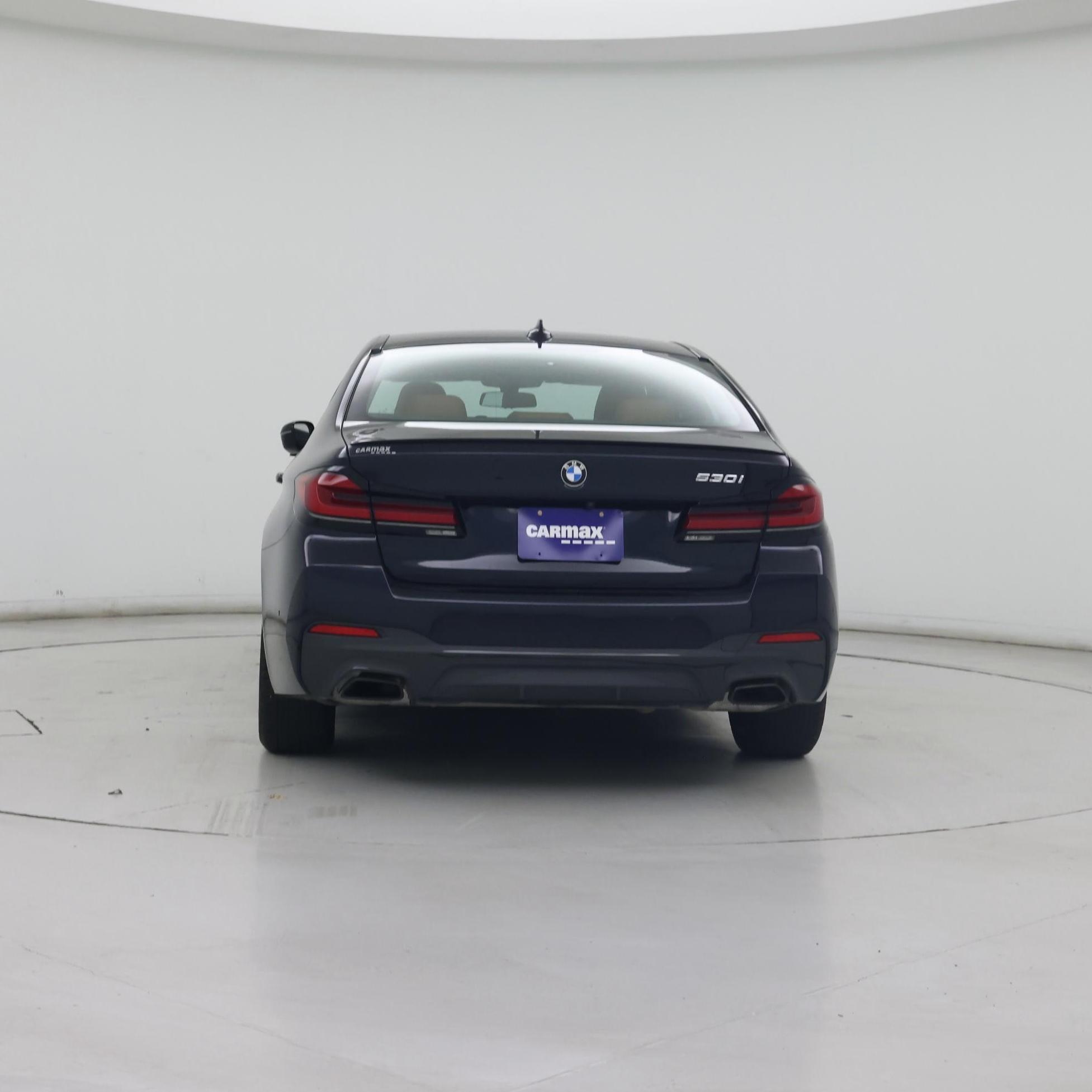 Thumbnail: 2023 BMW 5 Series - 6