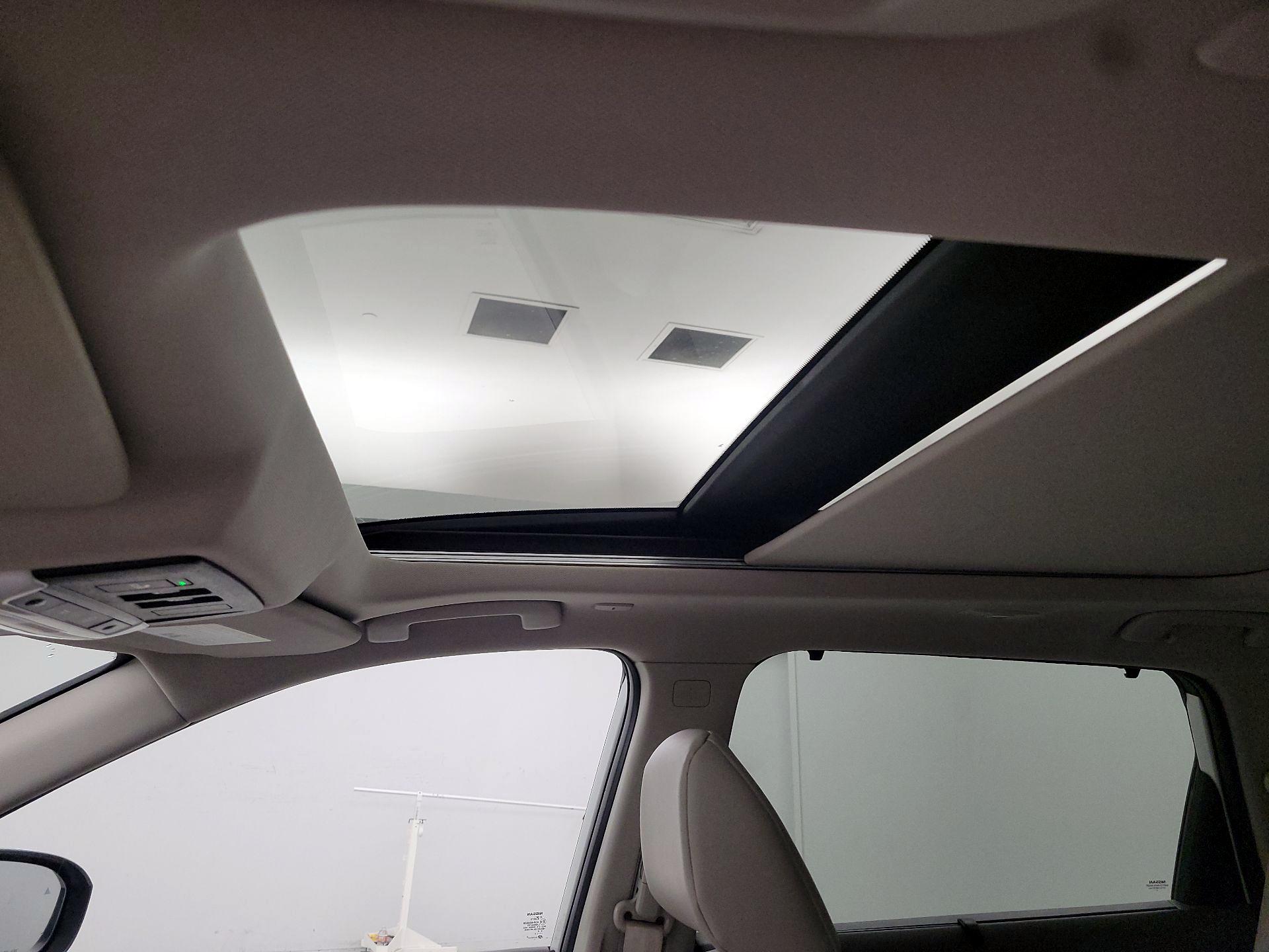 Thumbnail: 2023 Nissan Rogue - 19