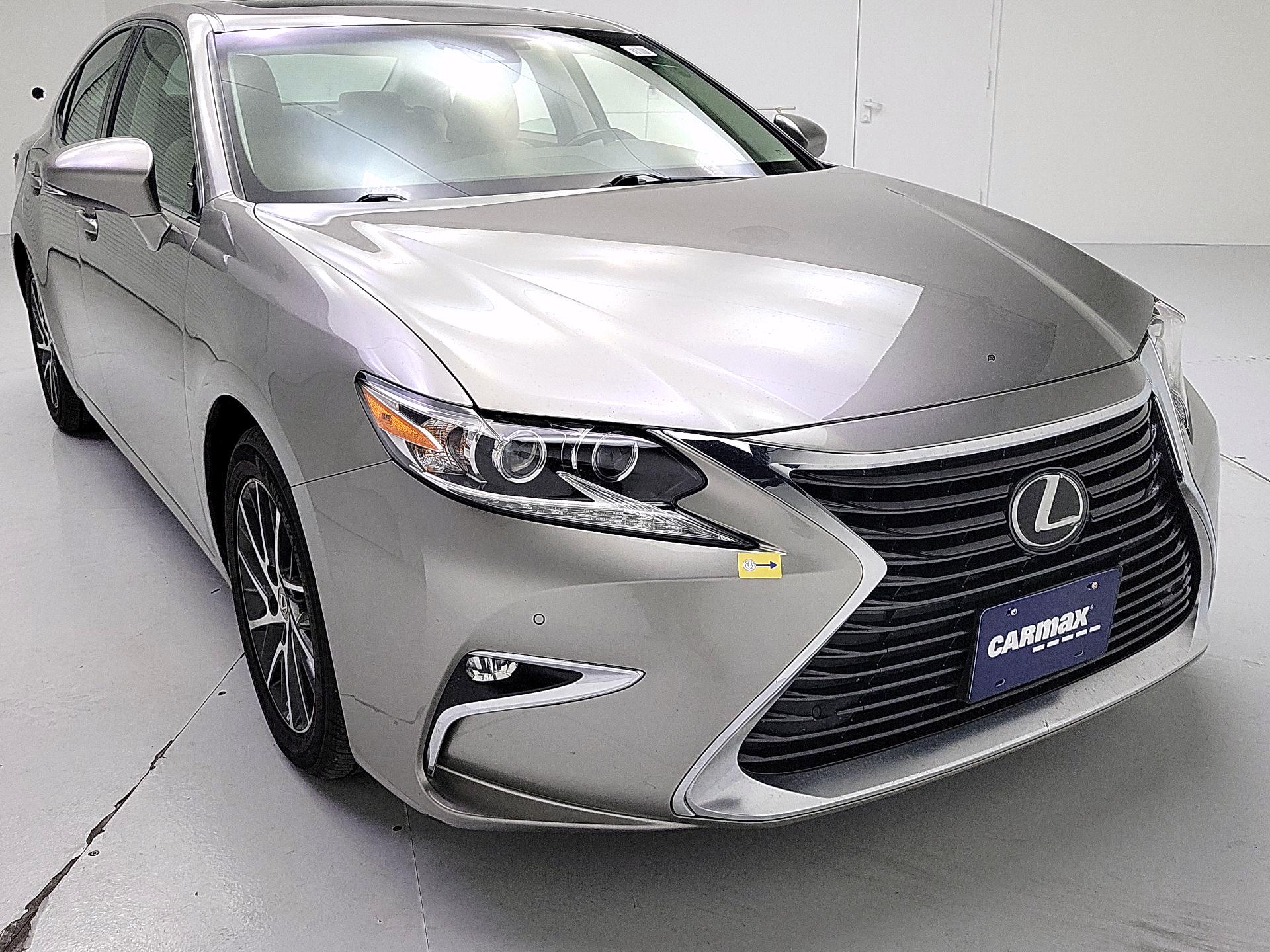 Thumbnail: 2018 Lexus ES - 1