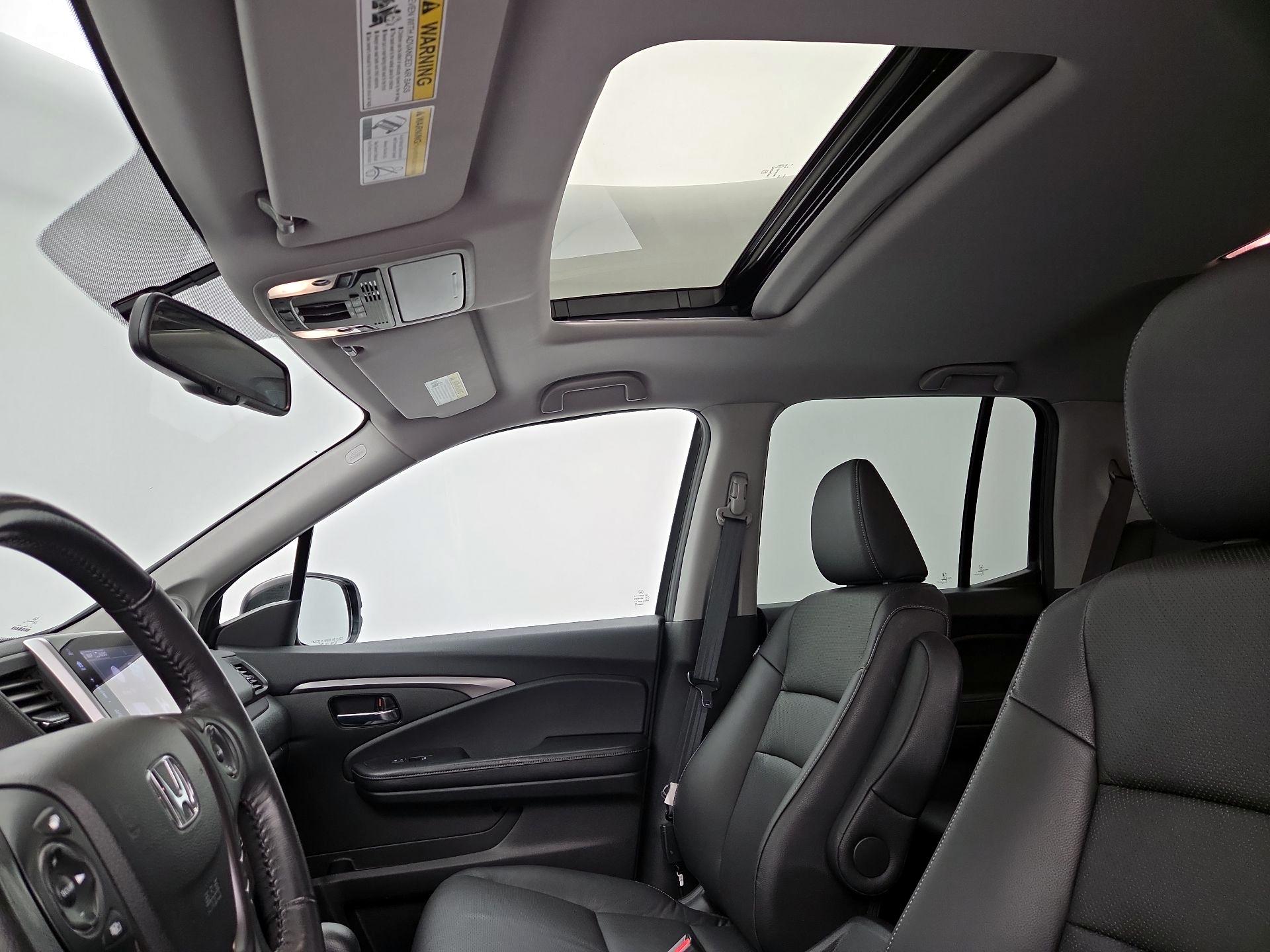 Thumbnail: 2019 Honda Ridgeline - 20