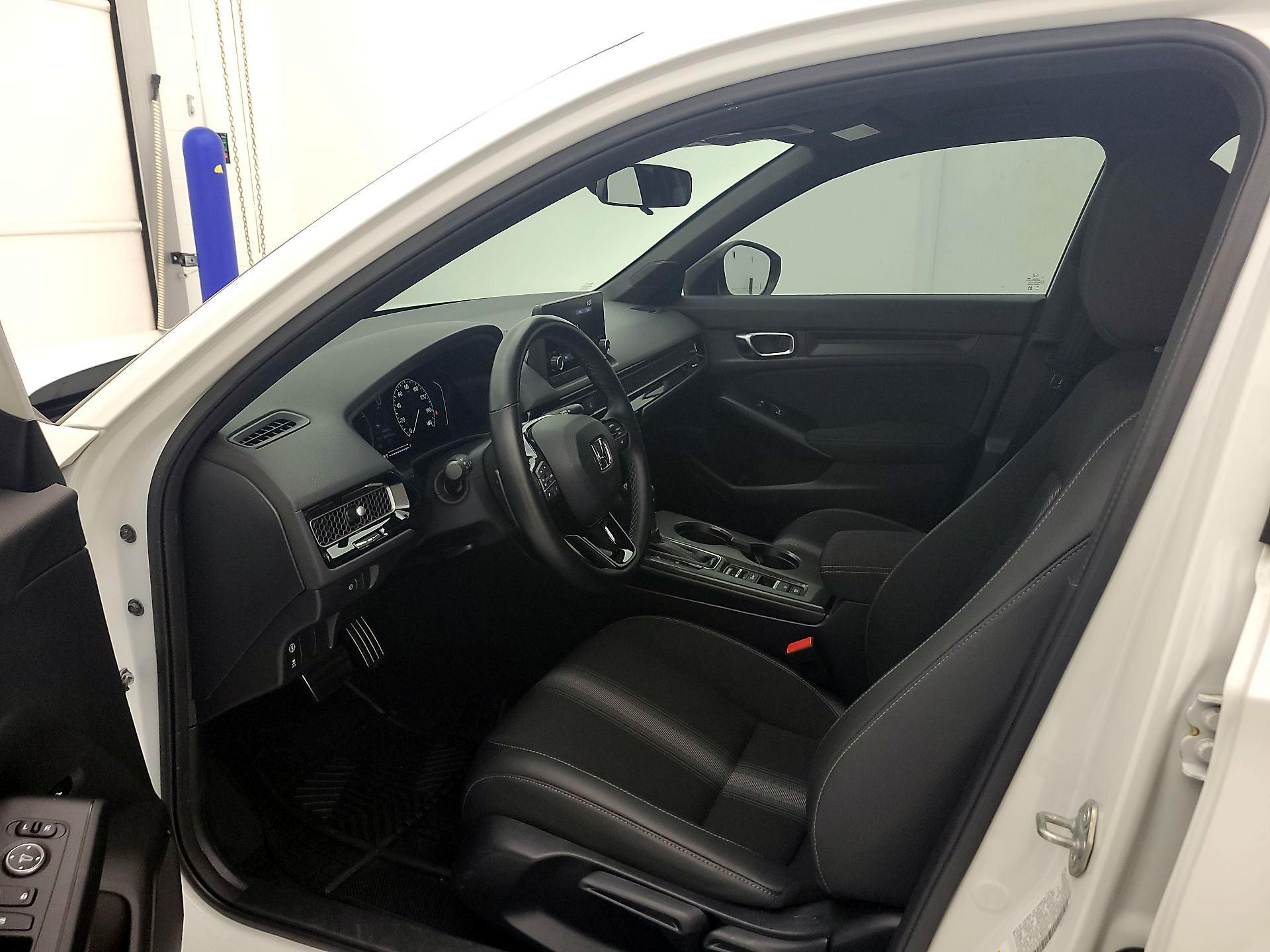 Thumbnail: 2024 Honda Civic - 11