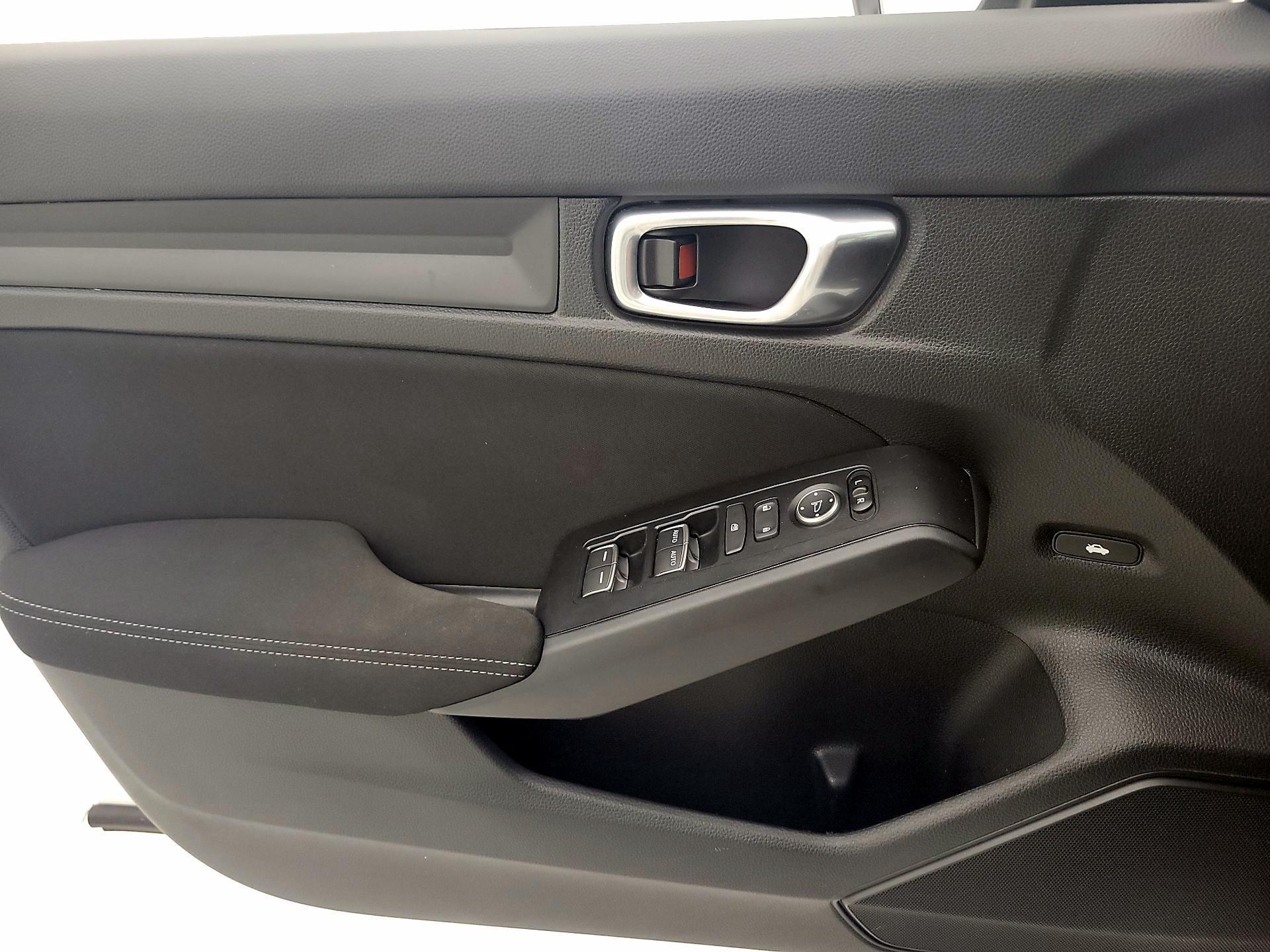 Thumbnail: 2024 Honda Civic - 12