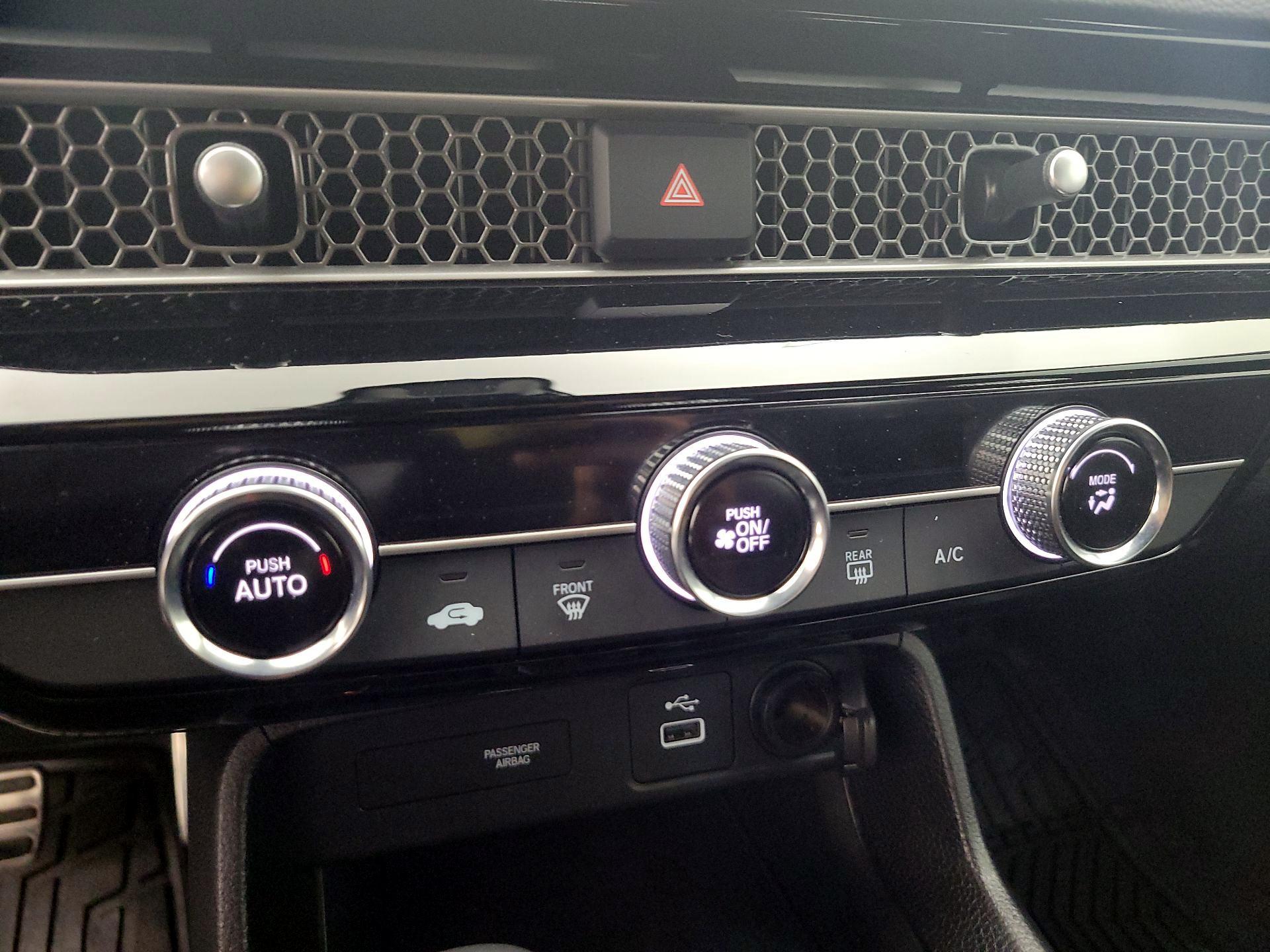 Thumbnail: 2024 Honda Civic - 16