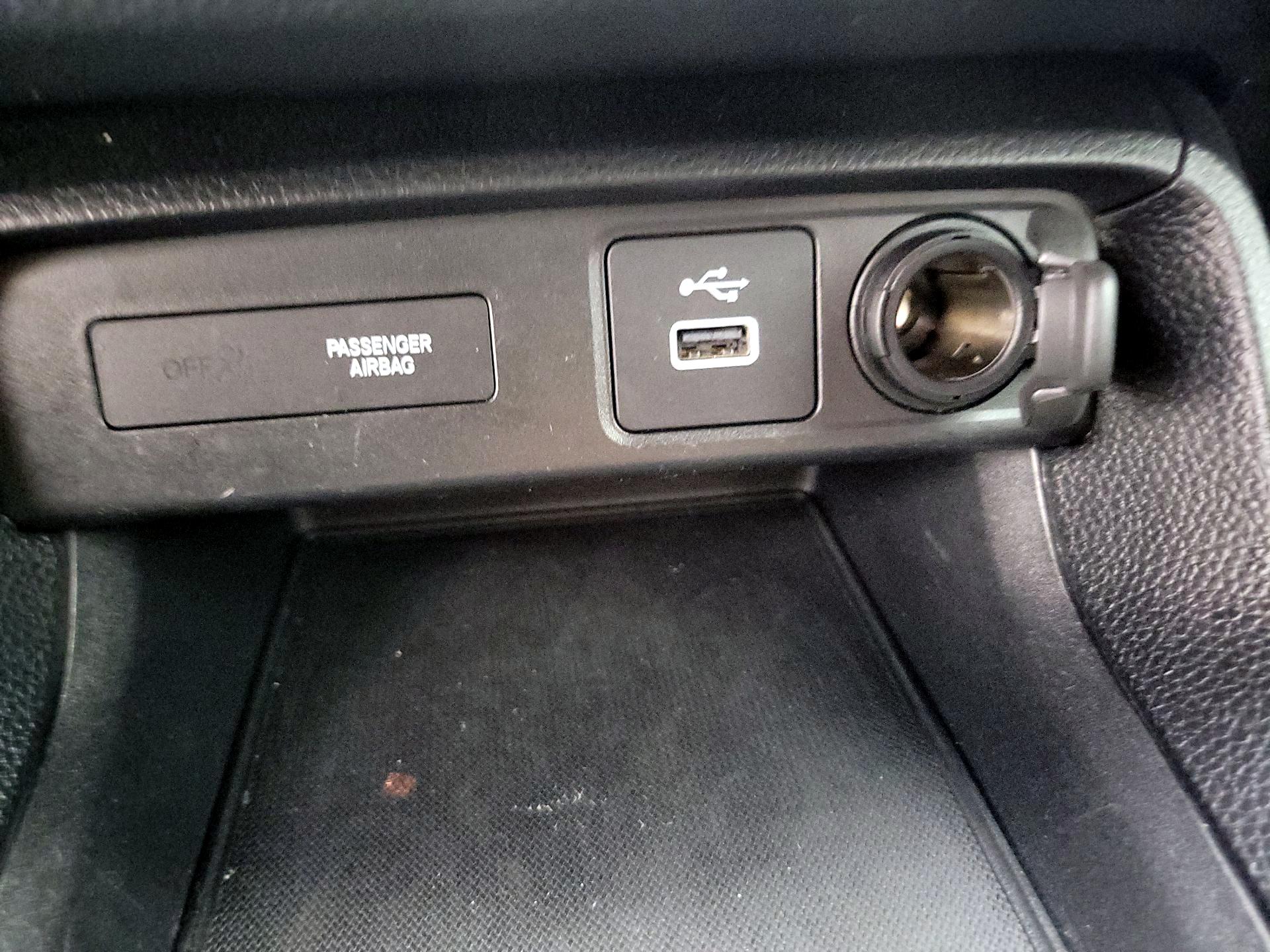 Thumbnail: 2024 Honda Civic - 18