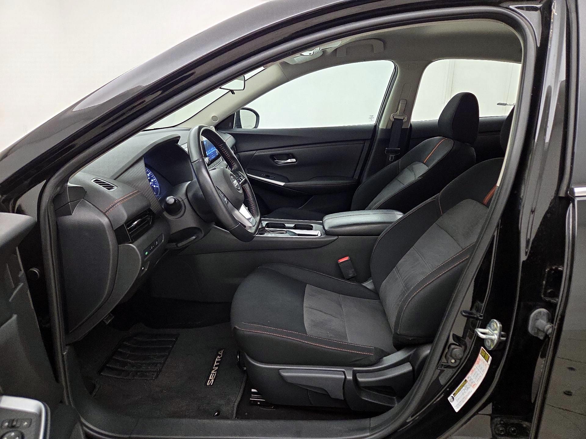 Thumbnail: 2023 Nissan Sentra - 11