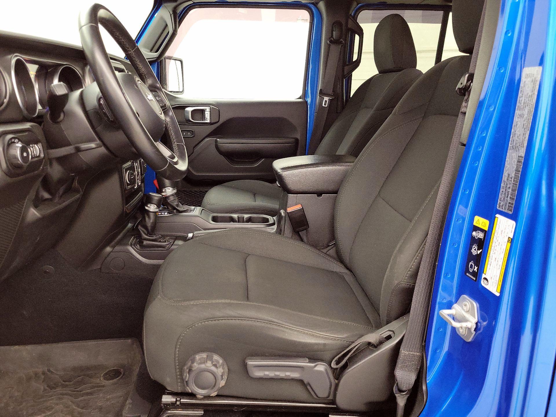 Thumbnail: 2022 Jeep Wrangler - 11