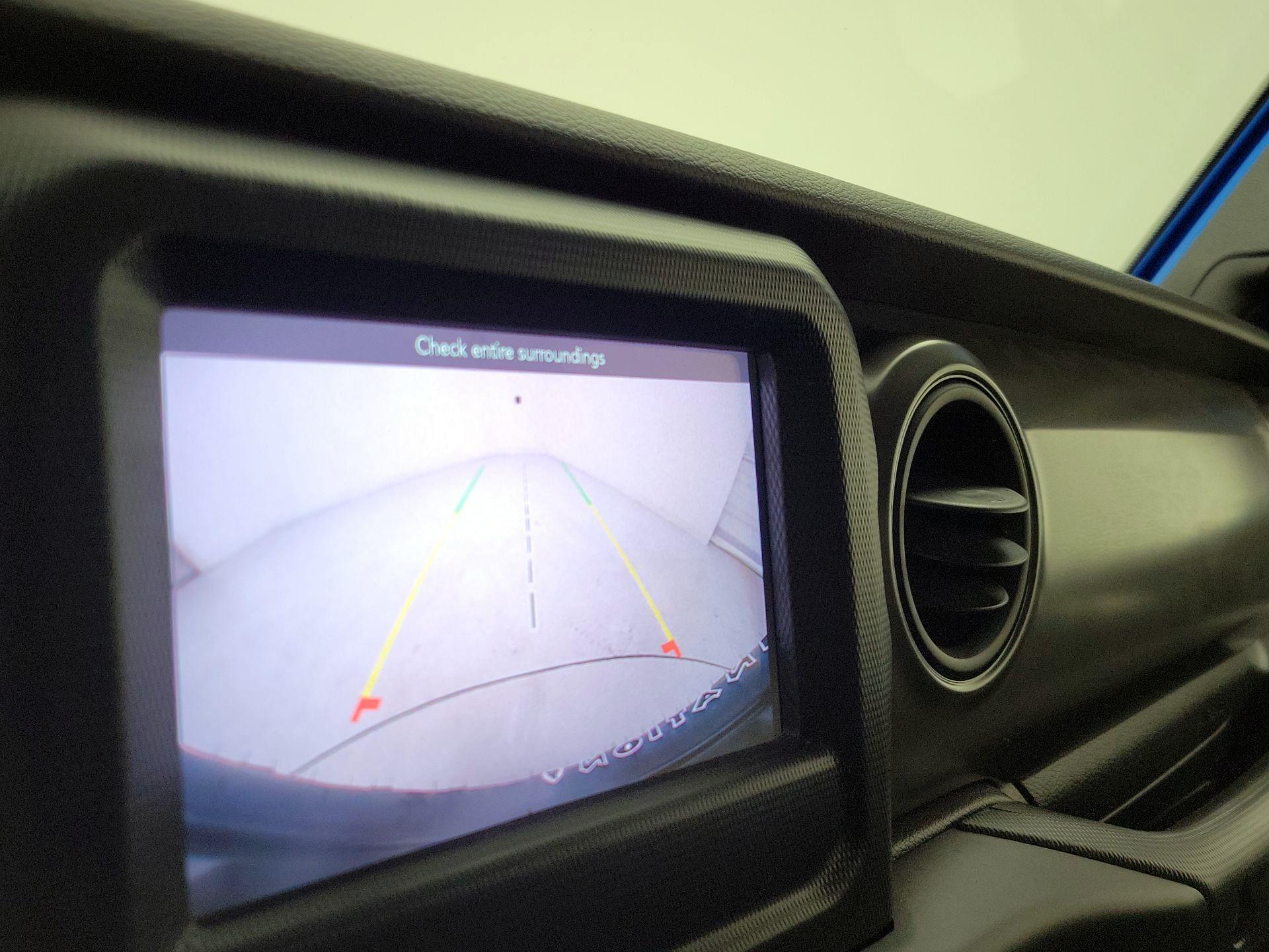 Thumbnail: 2022 Jeep Wrangler - 14