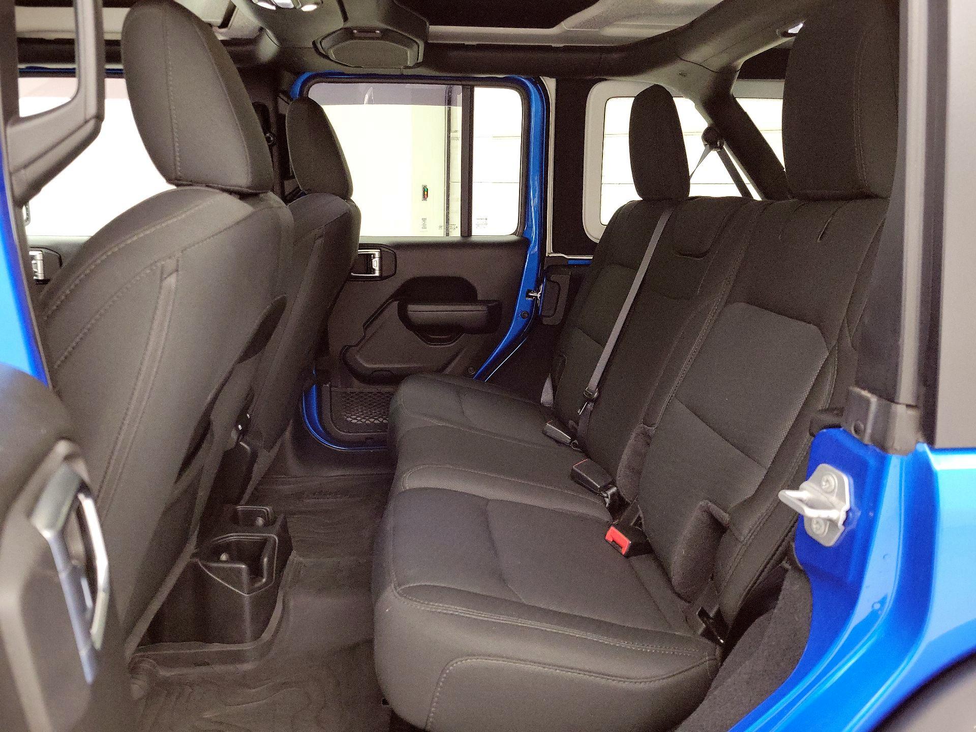 Thumbnail: 2022 Jeep Wrangler - 19