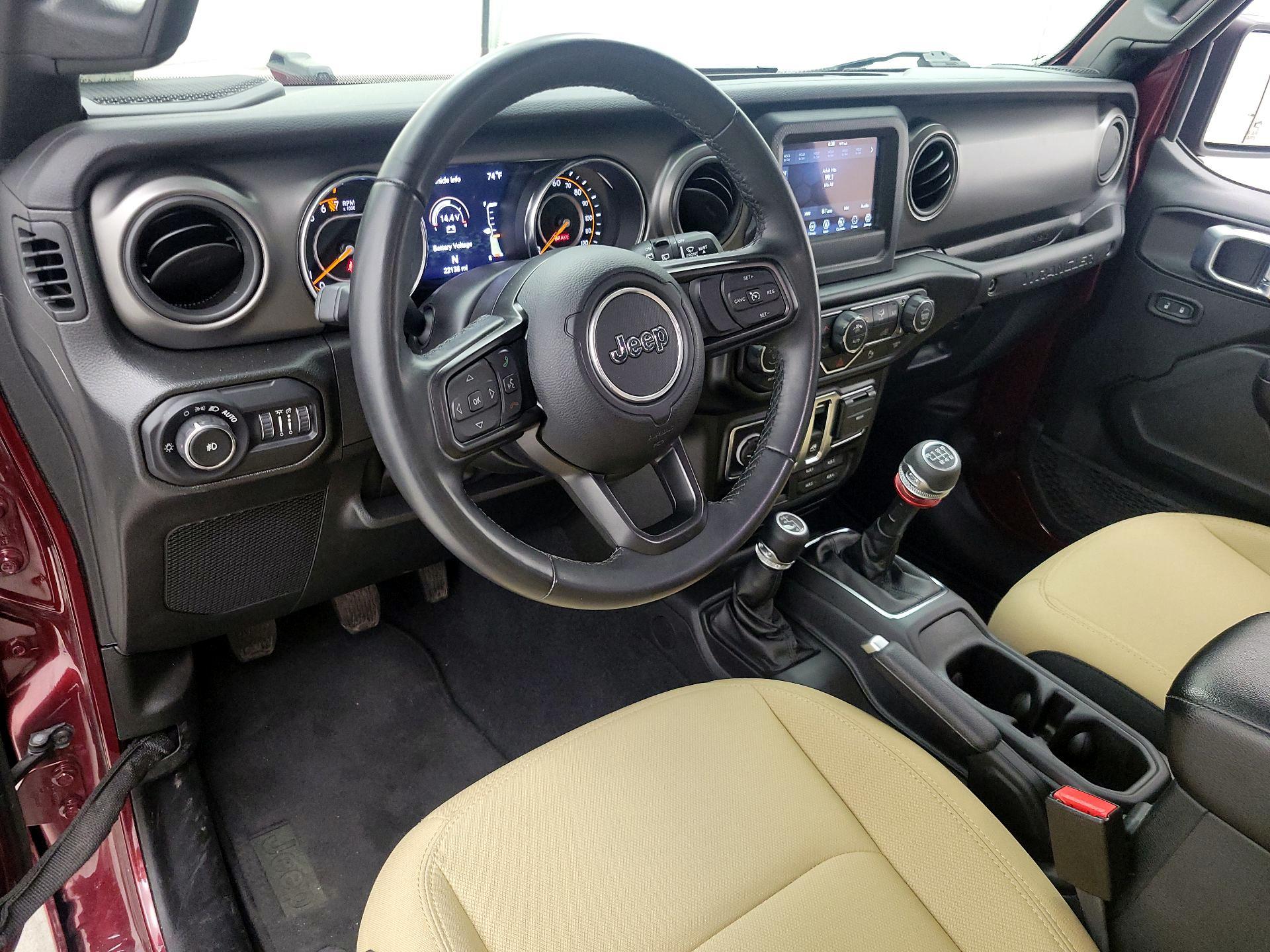 Thumbnail: 2022 Jeep Wrangler - 9