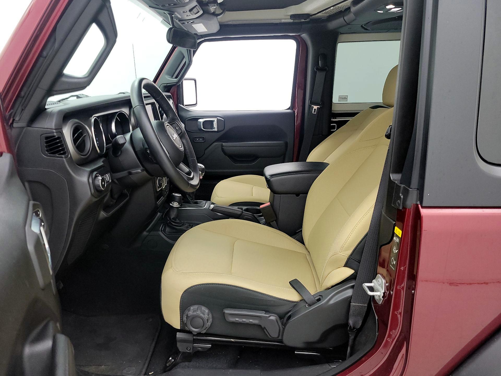 Thumbnail: 2022 Jeep Wrangler - 11