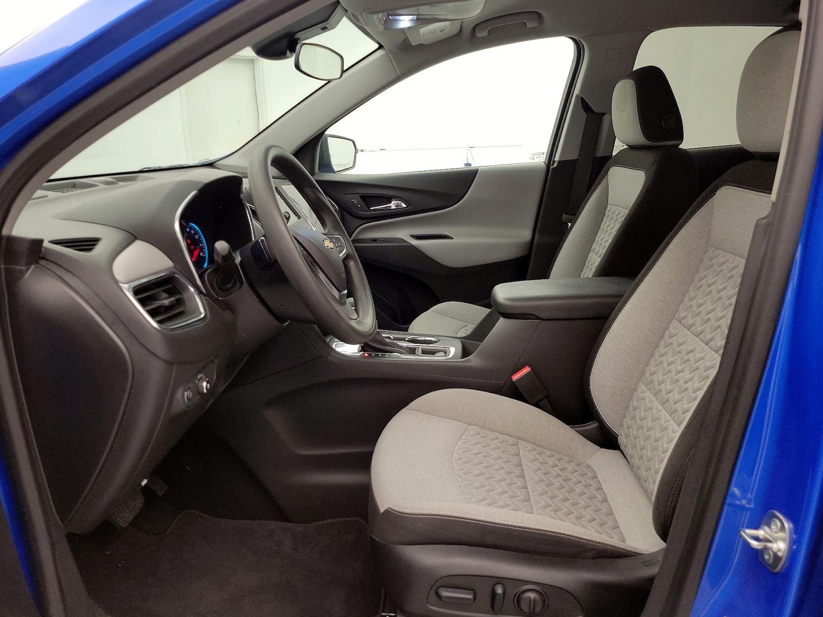 2024 Chevrolet Equinox LS - Photo 12