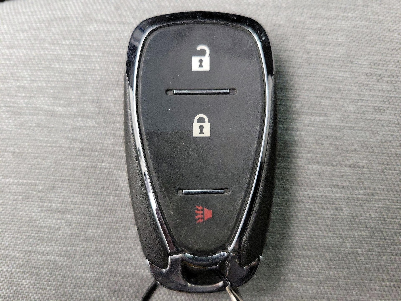 2024 Chevrolet Equinox LS - Photo 23