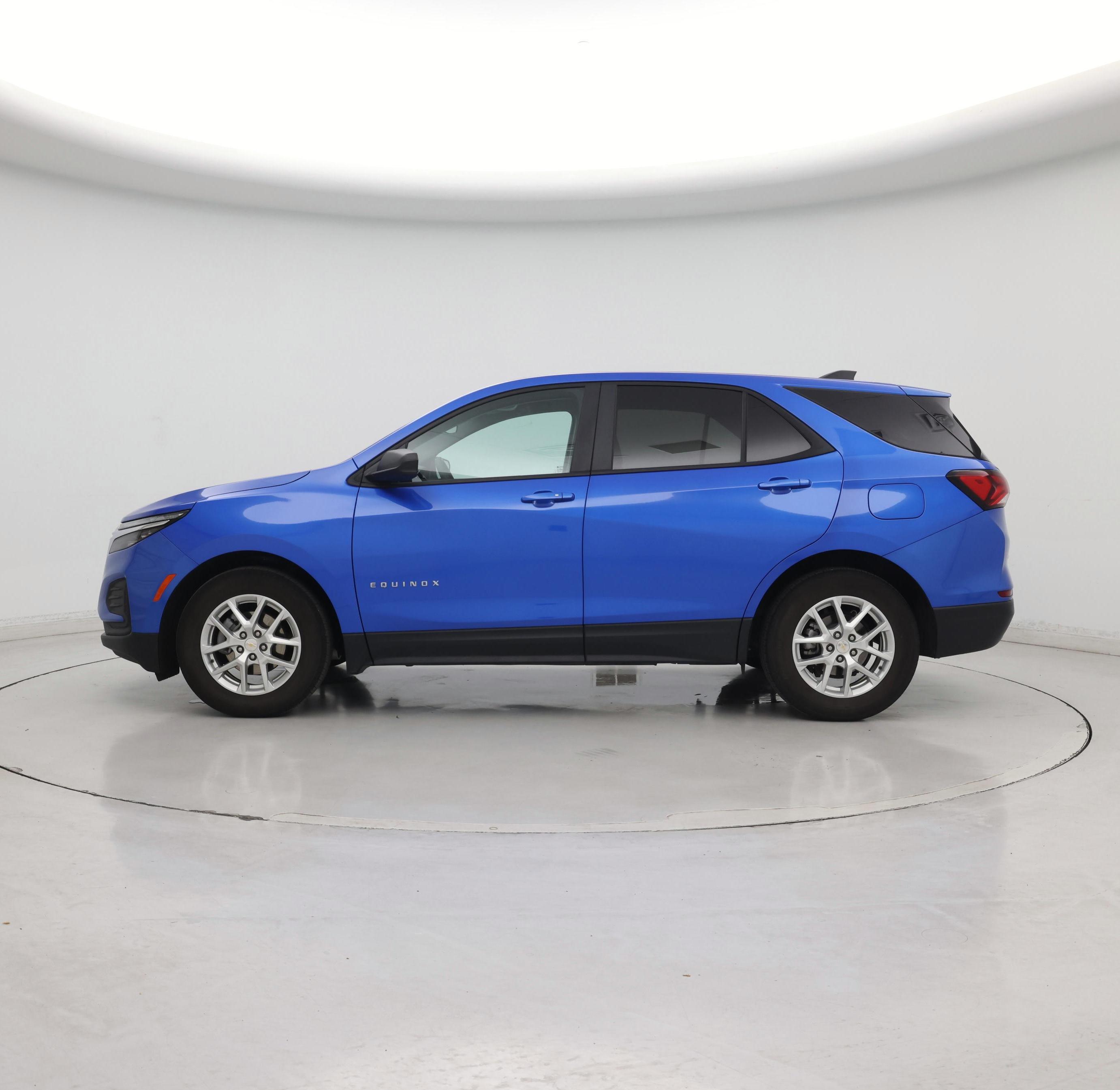 Thumbnail: 2024 Chevrolet Equinox - 3