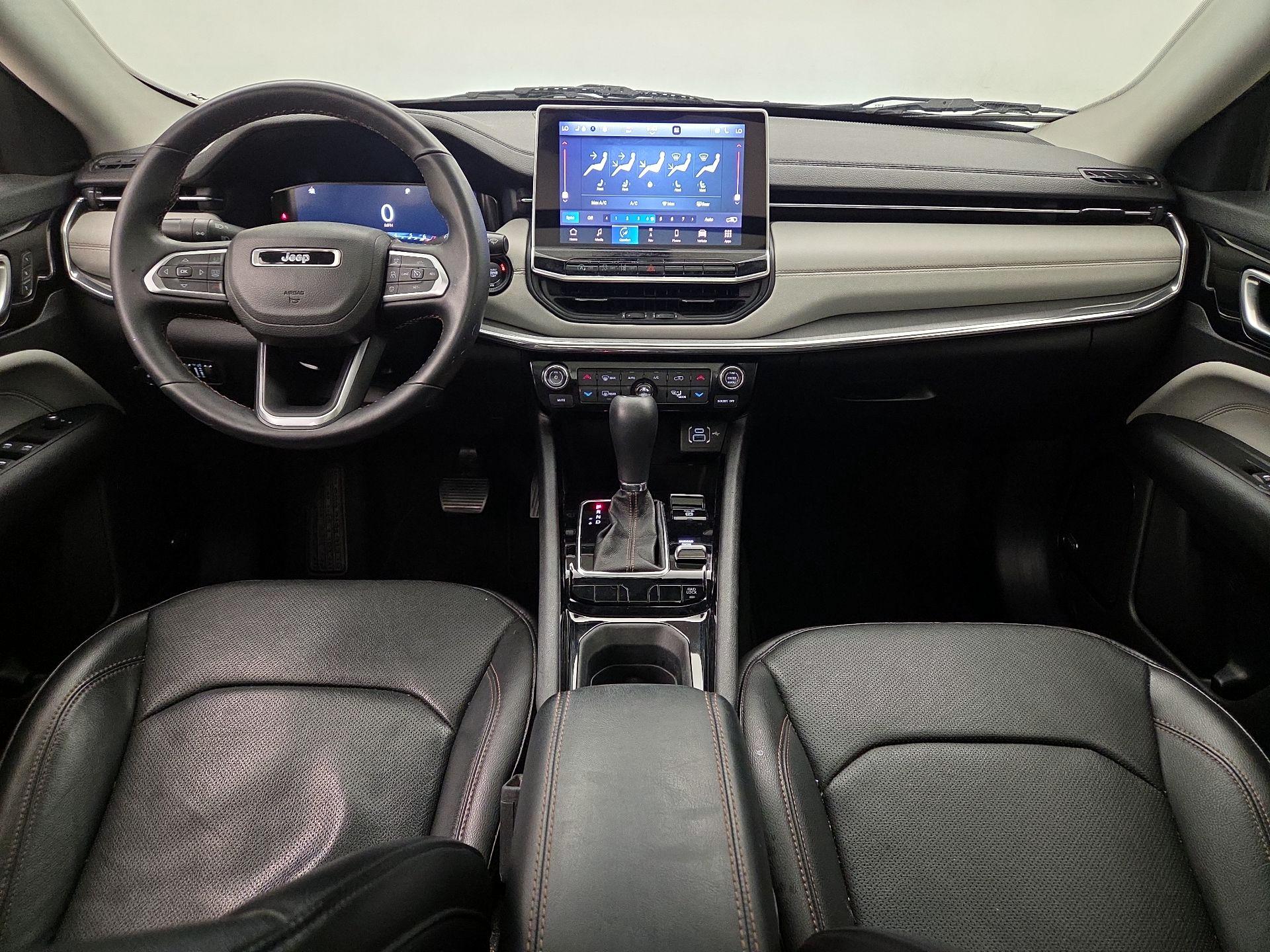 Thumbnail: 2022 Jeep Compass - 9