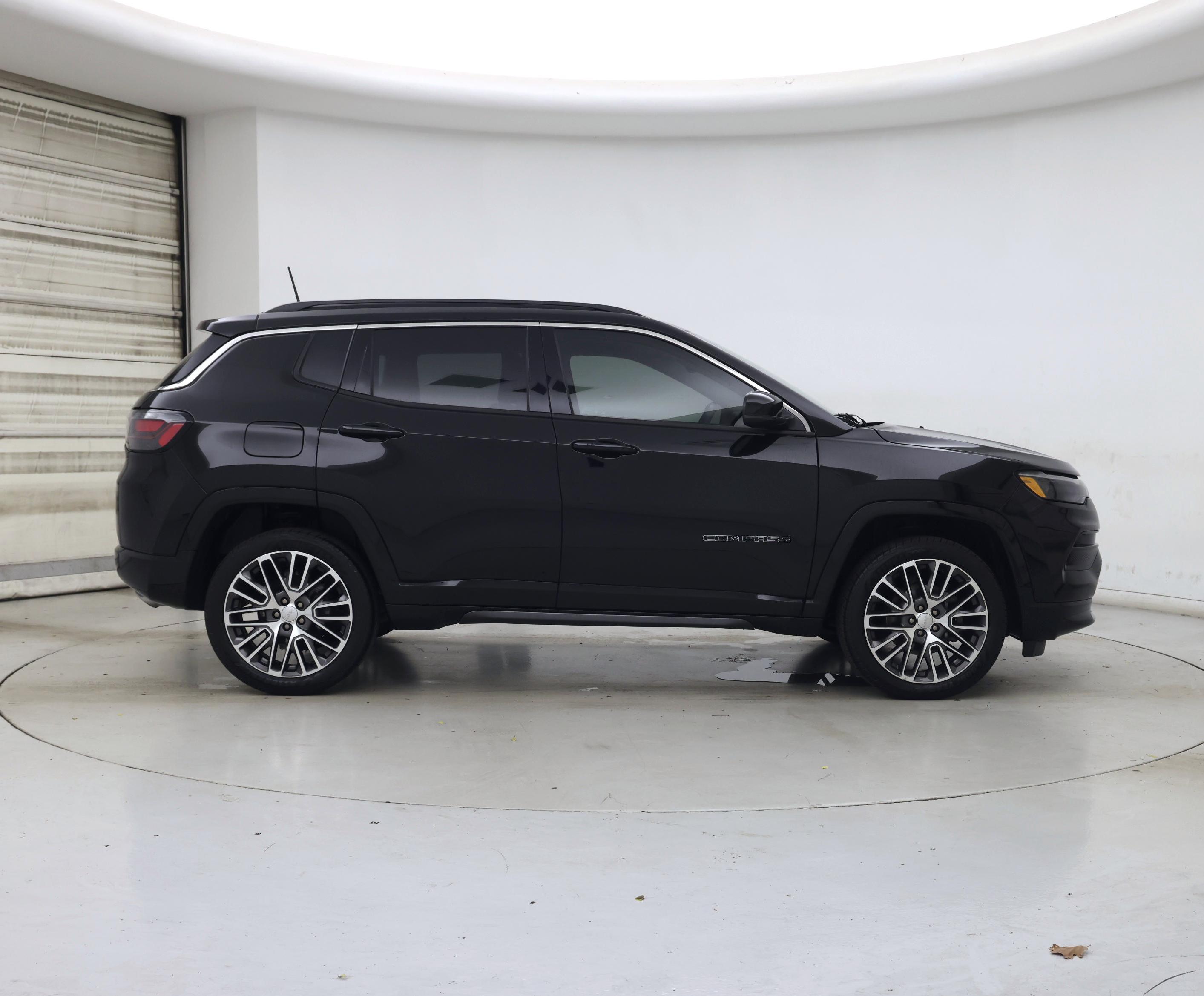 Thumbnail: 2022 Jeep Compass - 7