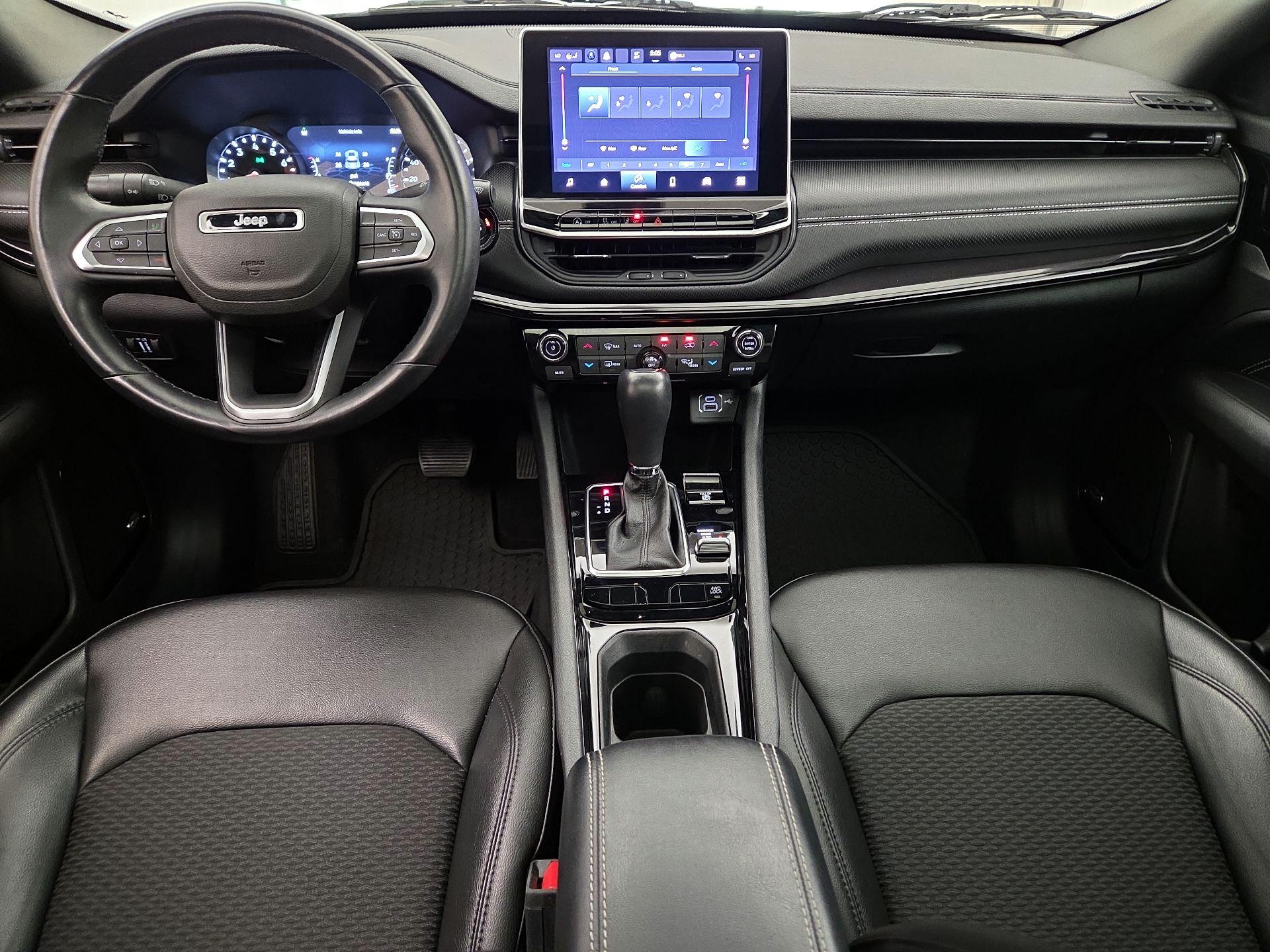 Thumbnail: 2022 Jeep Compass - 9