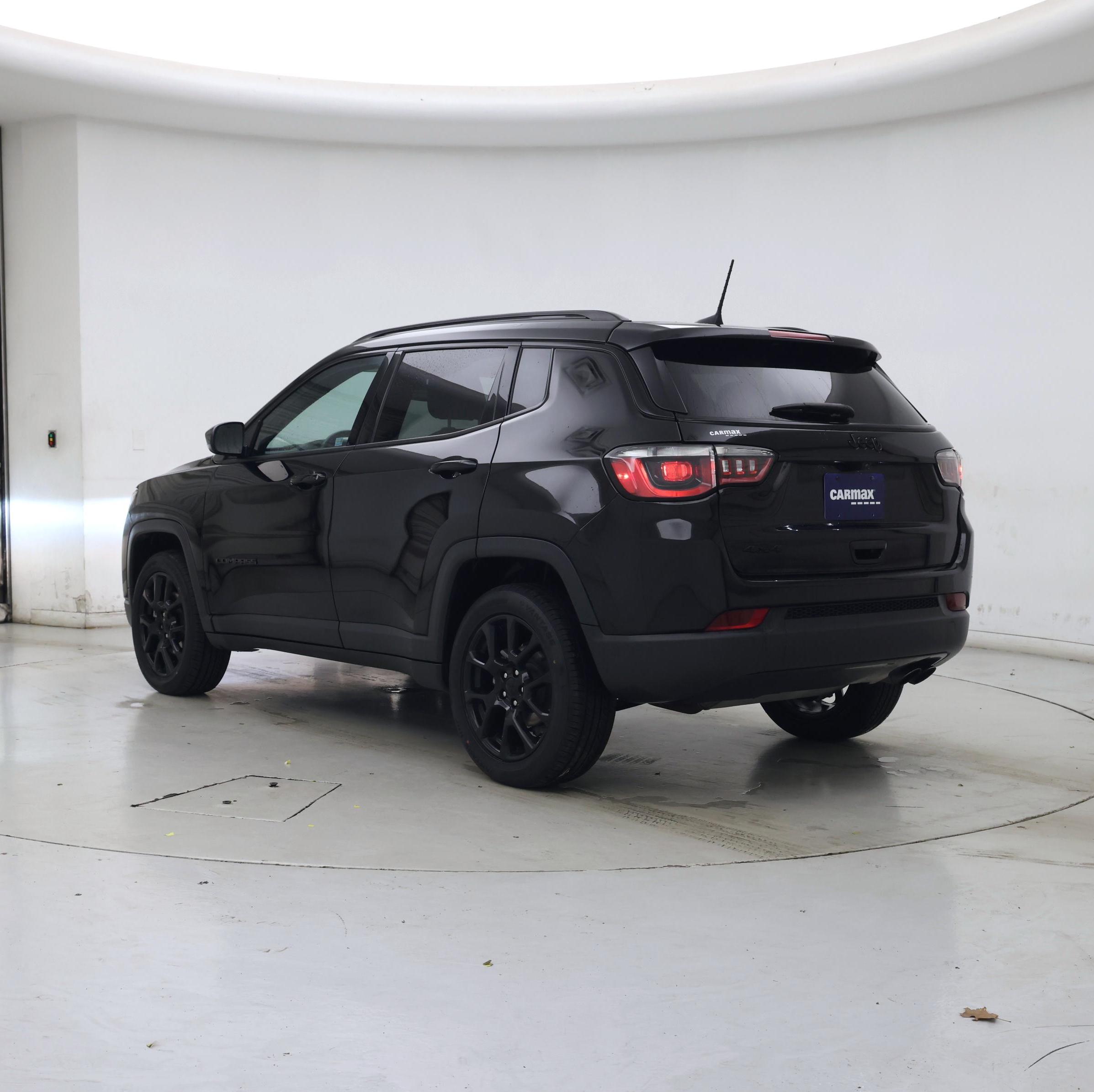 Thumbnail: 2022 Jeep Compass - 2