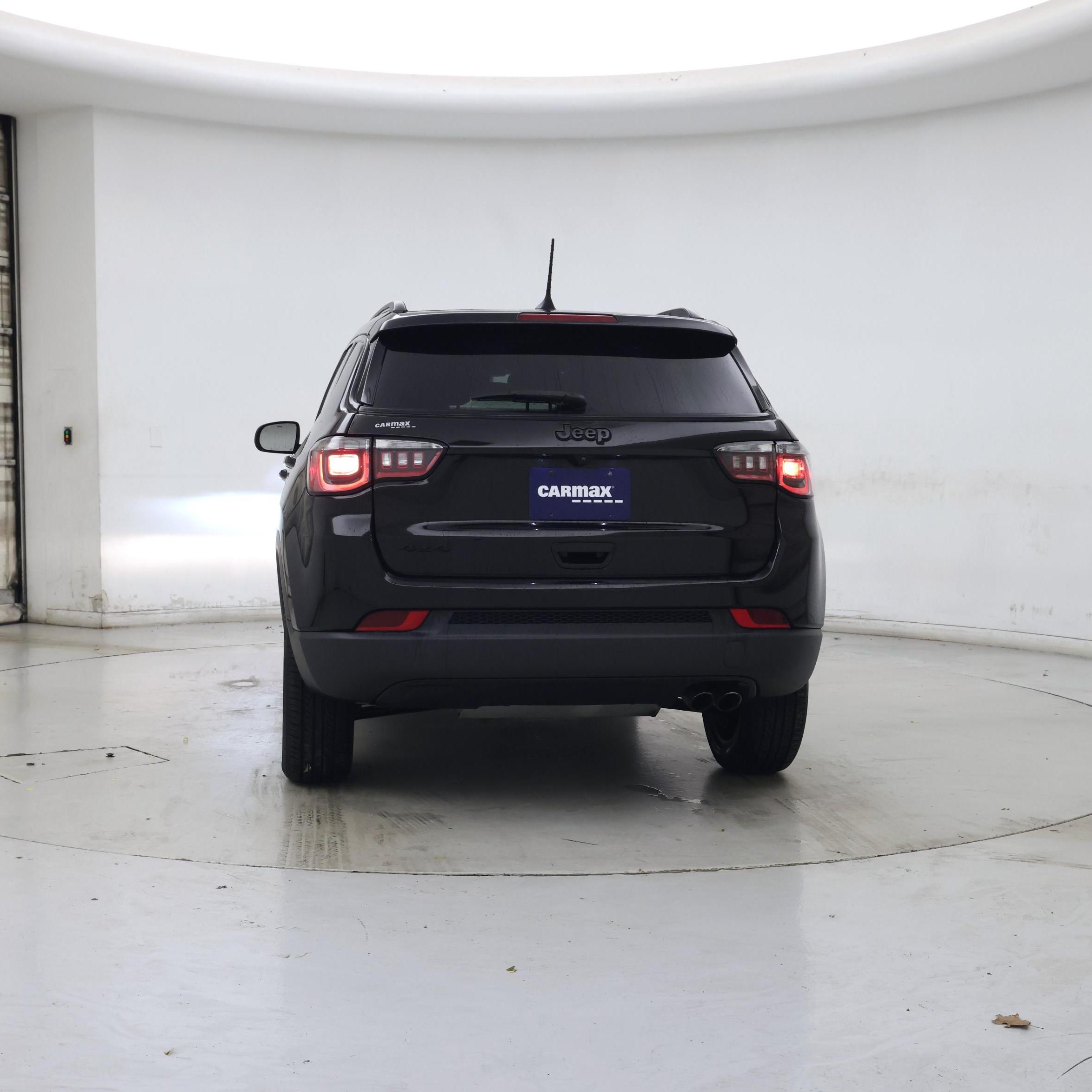 Thumbnail: 2022 Jeep Compass - 6