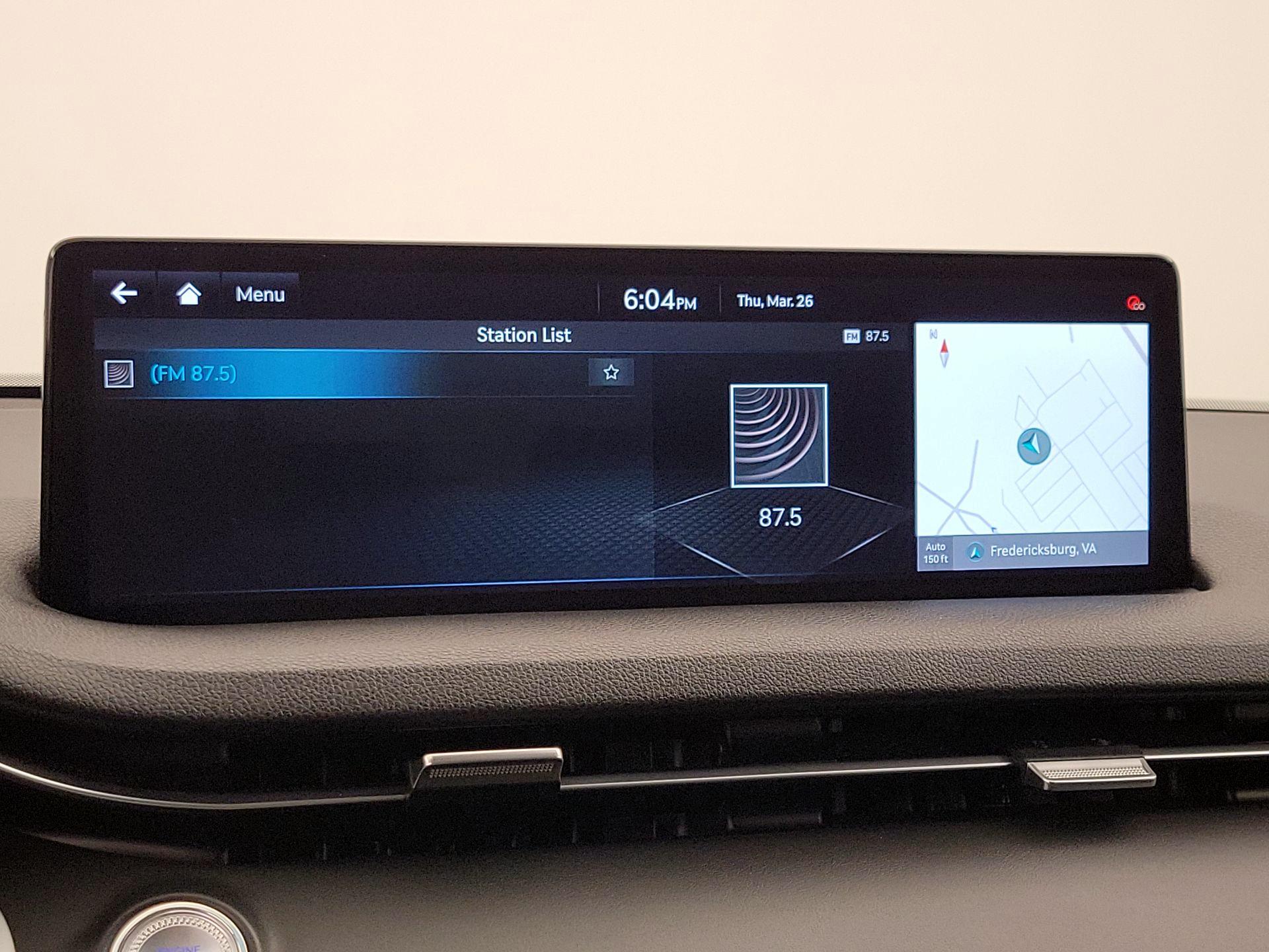 Thumbnail: 2025 Genesis GV70 - 16