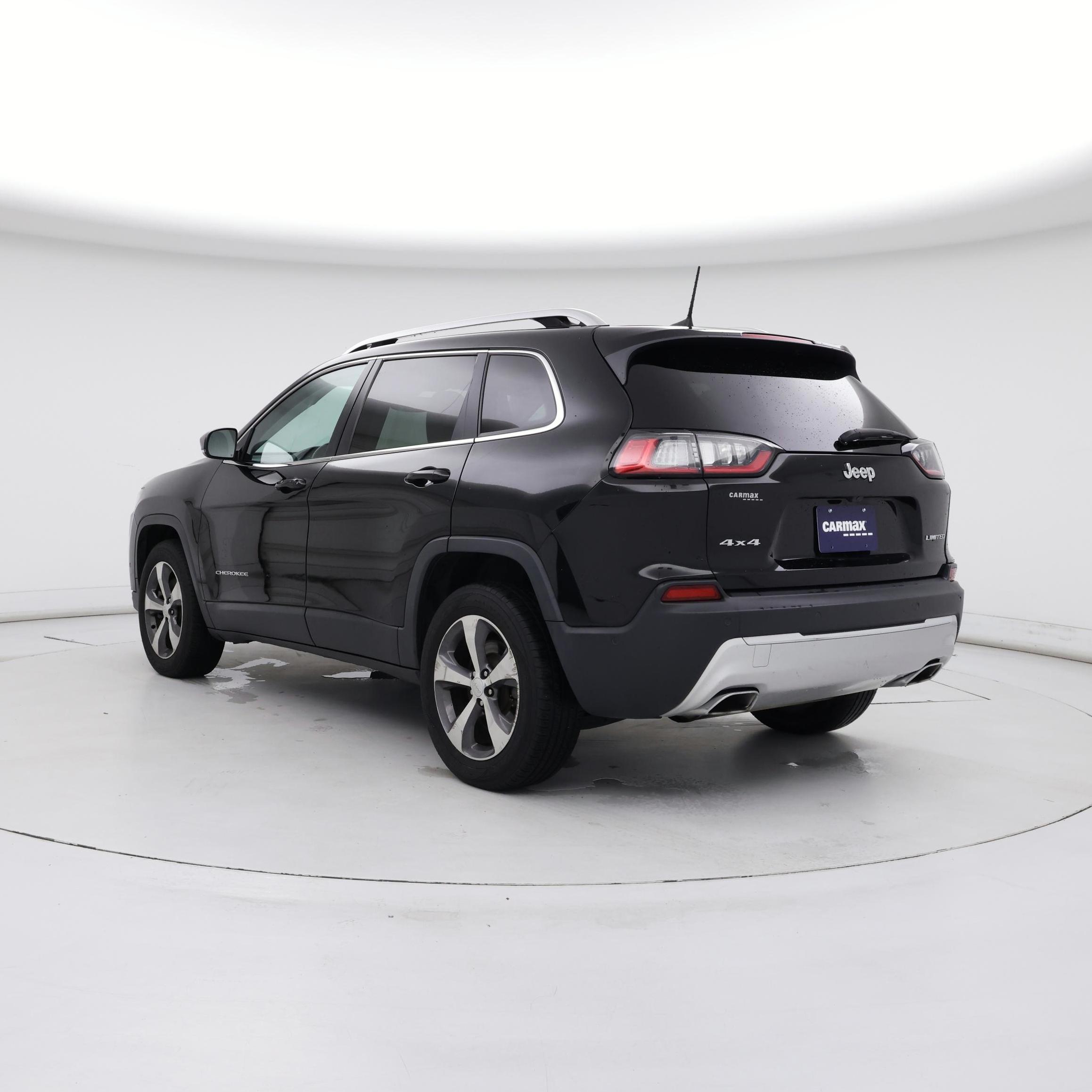 Thumbnail: 2019 Jeep Cherokee - 2
