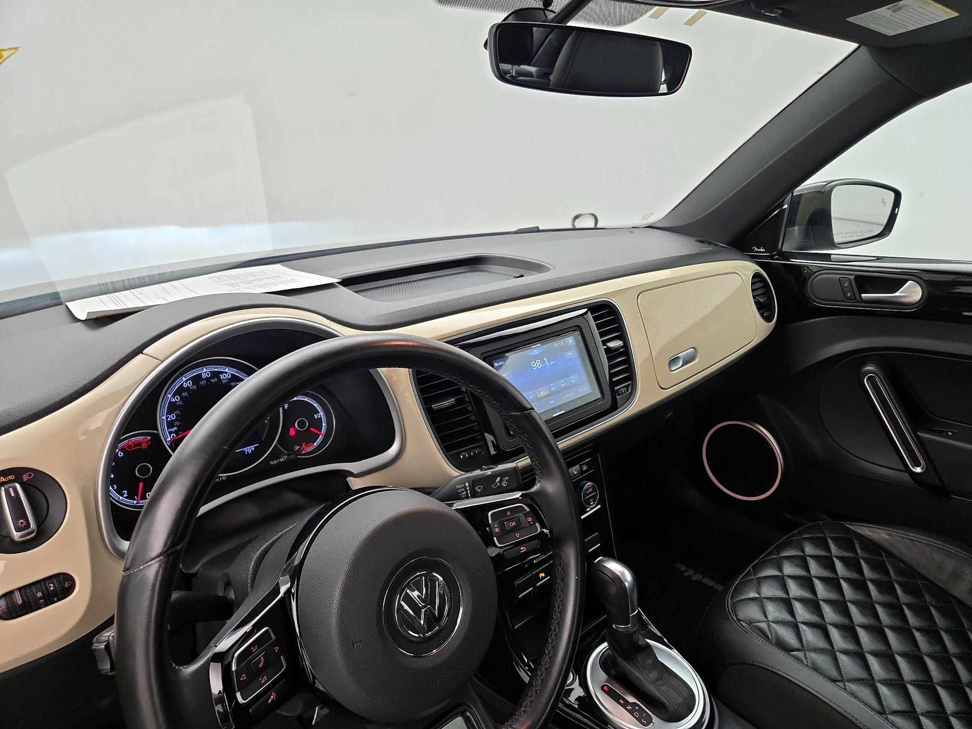 Thumbnail: 2019 Volkswagen Beetle - 9