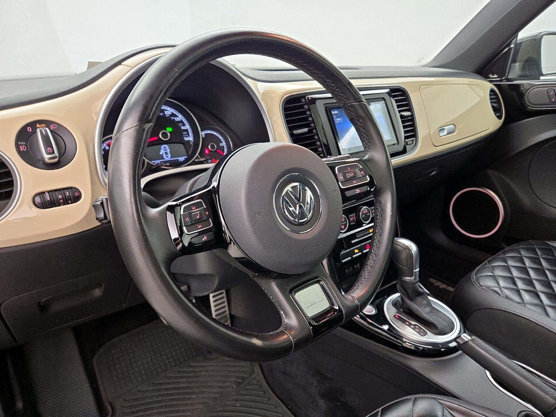 Thumbnail: 2019 Volkswagen Beetle - 10