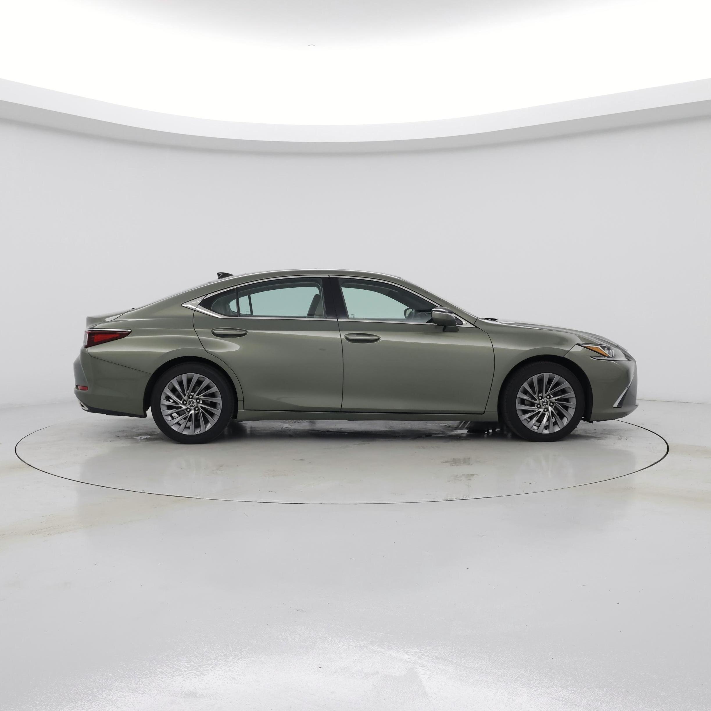 Thumbnail: 2019 Lexus ES - 7