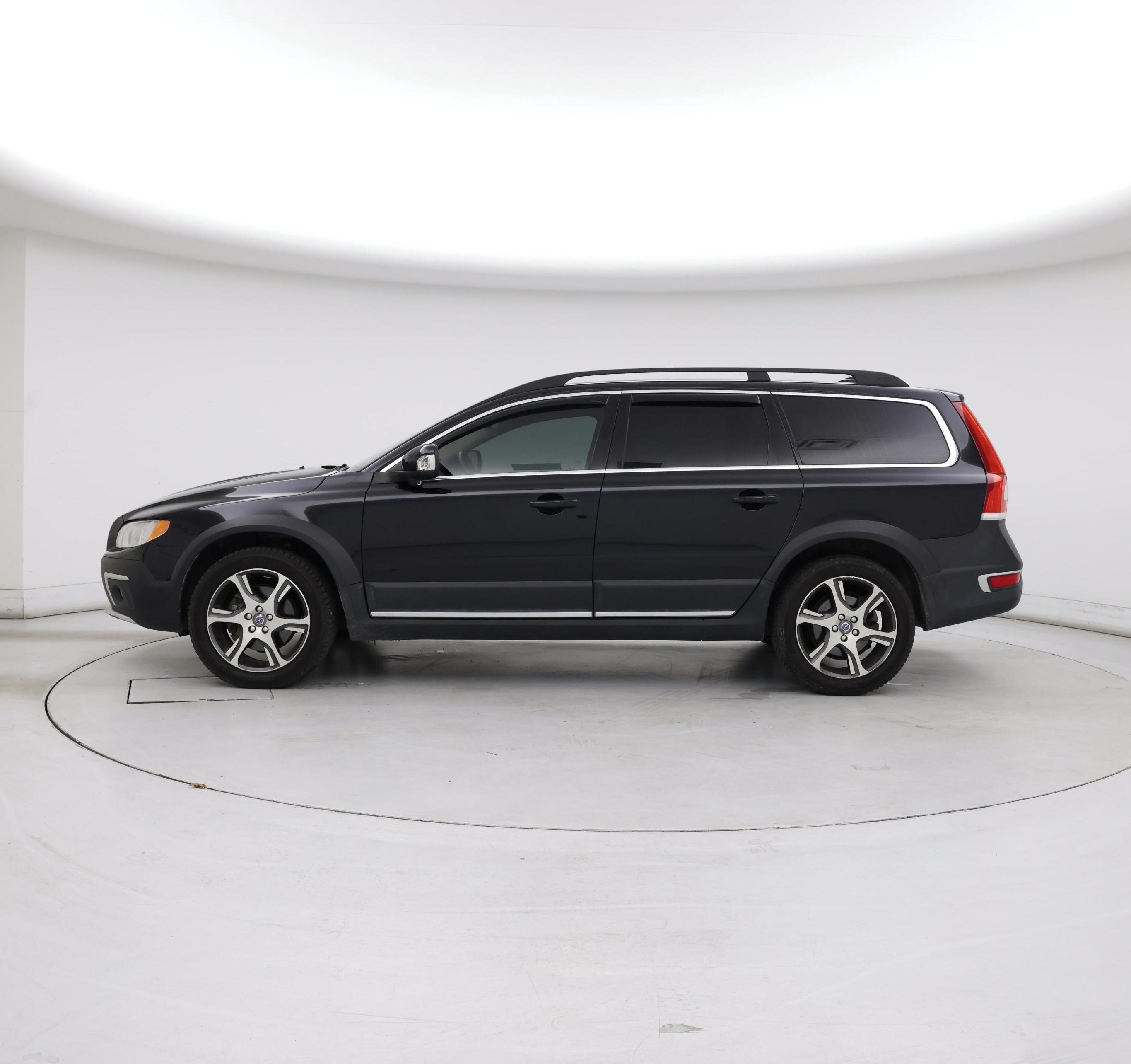 Thumbnail: 2015 Volvo XC70 - 3