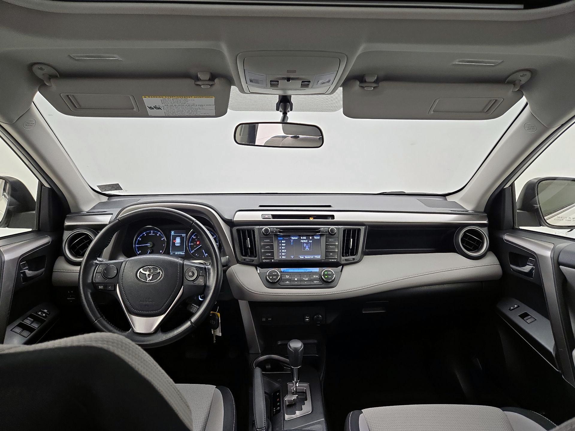 Thumbnail: 2016 Toyota RAV4 - 9