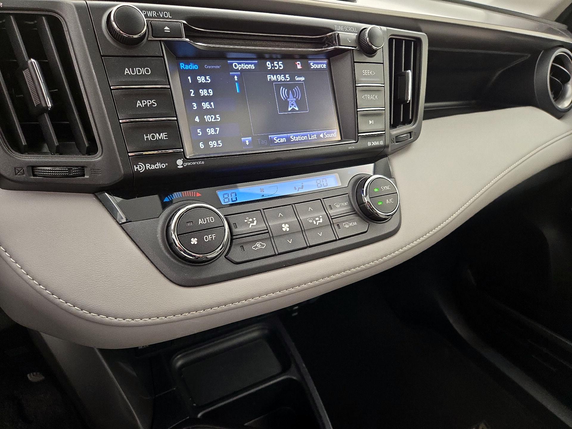 Thumbnail: 2016 Toyota RAV4 - 16