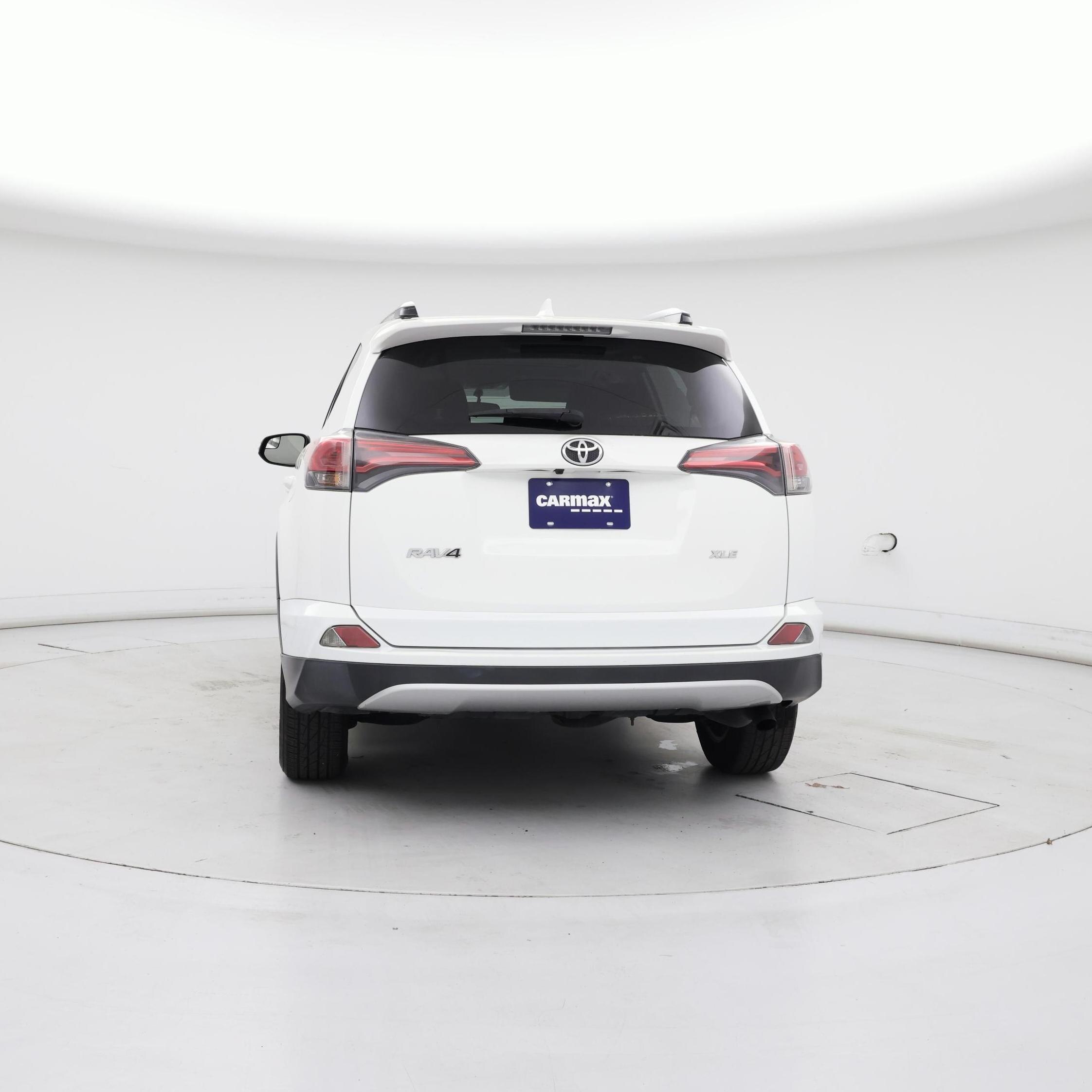 Thumbnail: 2016 Toyota RAV4 - 6