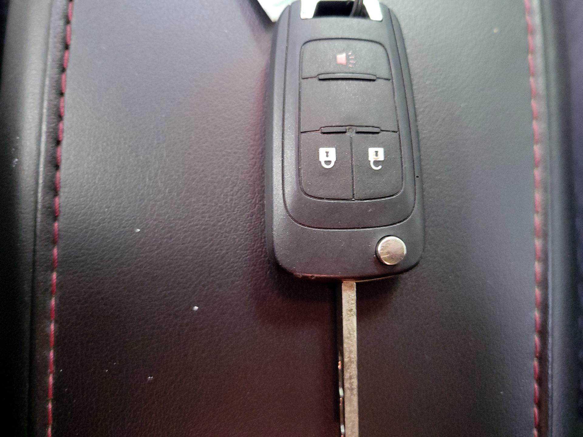 Thumbnail: 2015 Chevrolet Equinox - 18