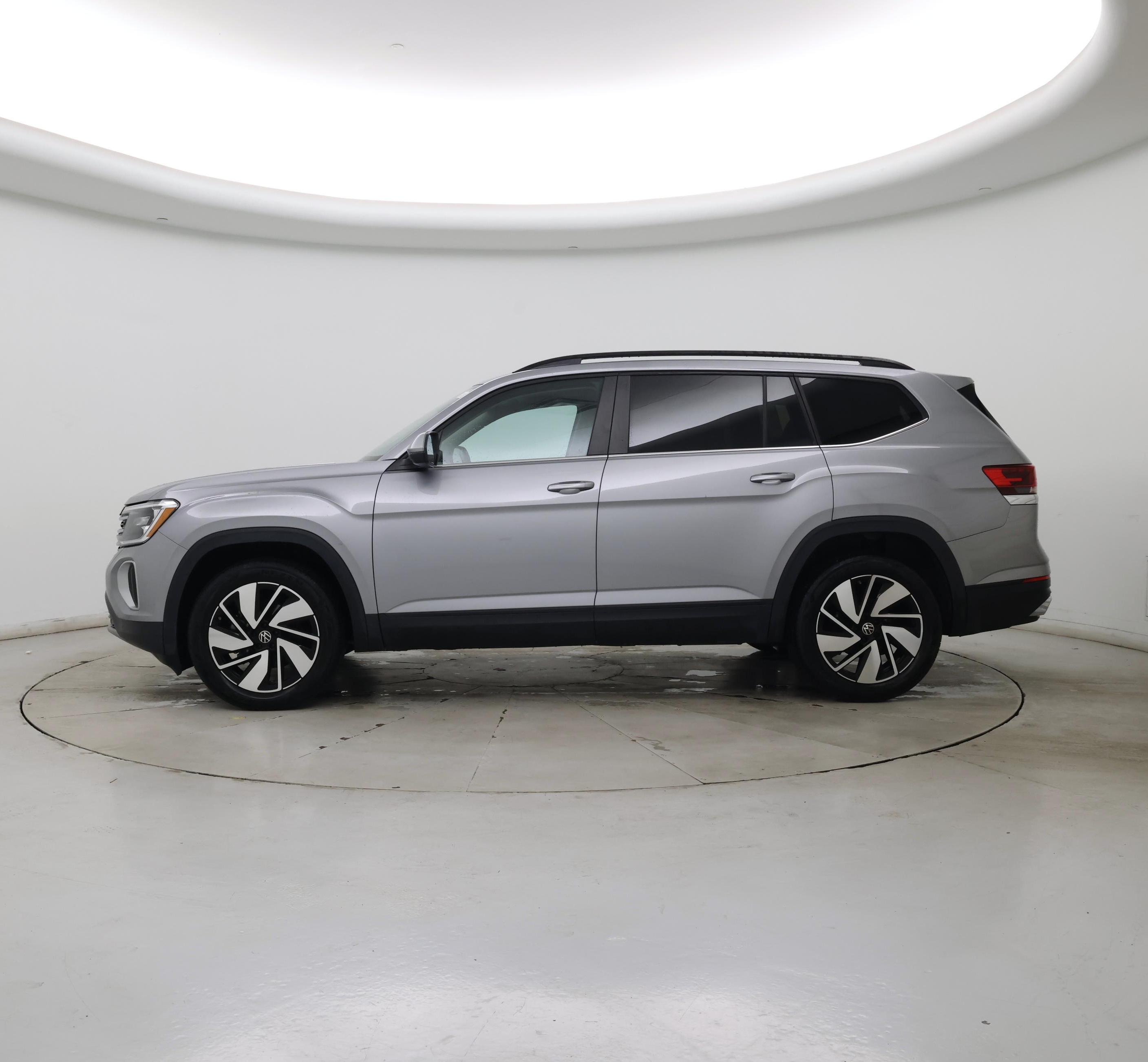 Thumbnail: 2024 Volkswagen Atlas - 3