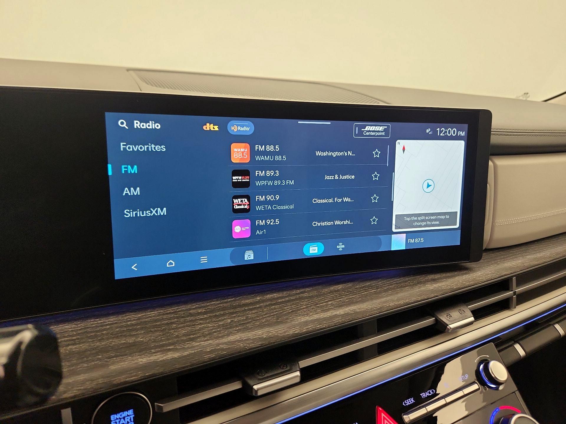 Thumbnail: 2024 Hyundai Santa Fe - 16