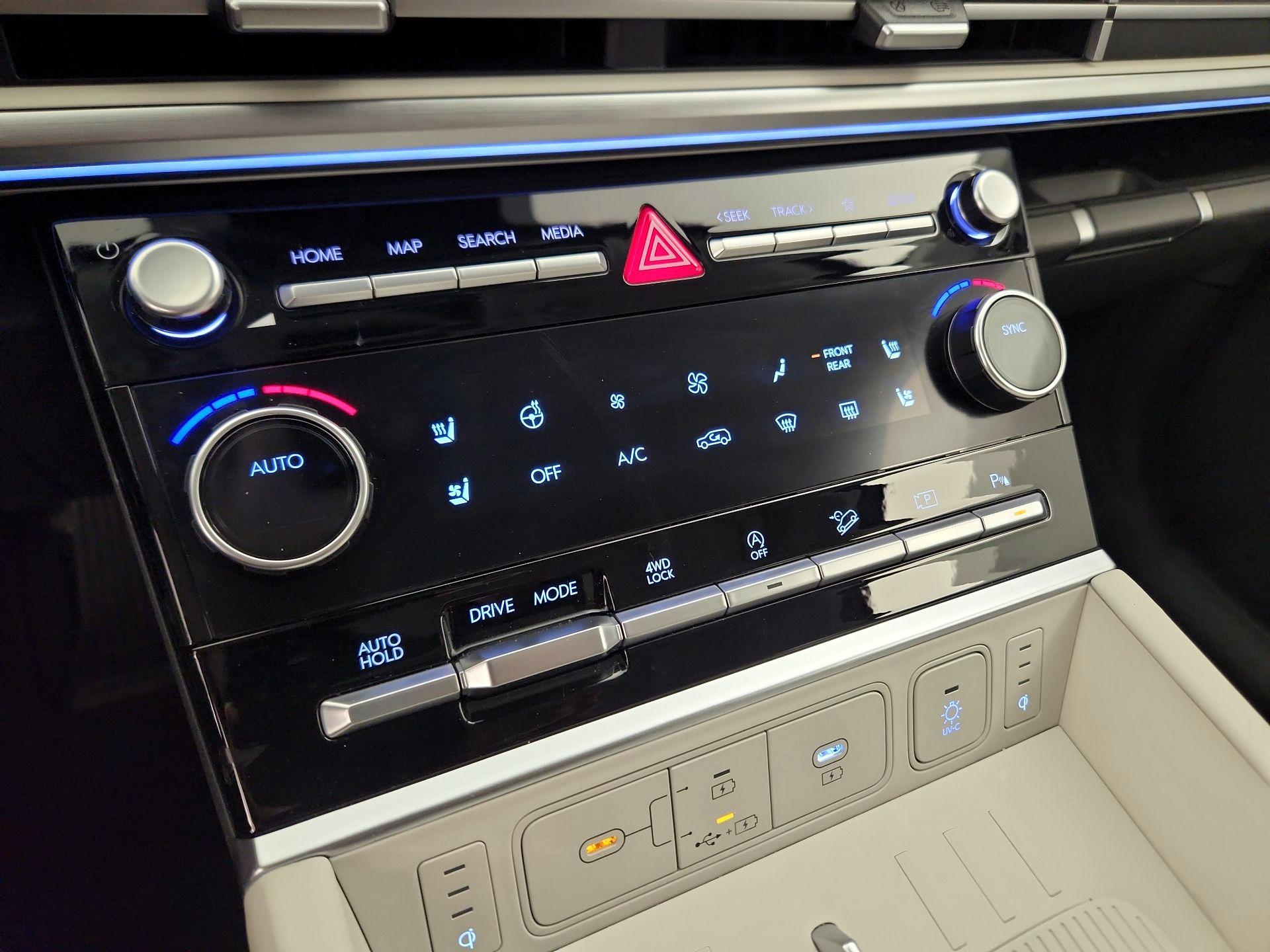 Thumbnail: 2024 Hyundai Santa Fe - 17