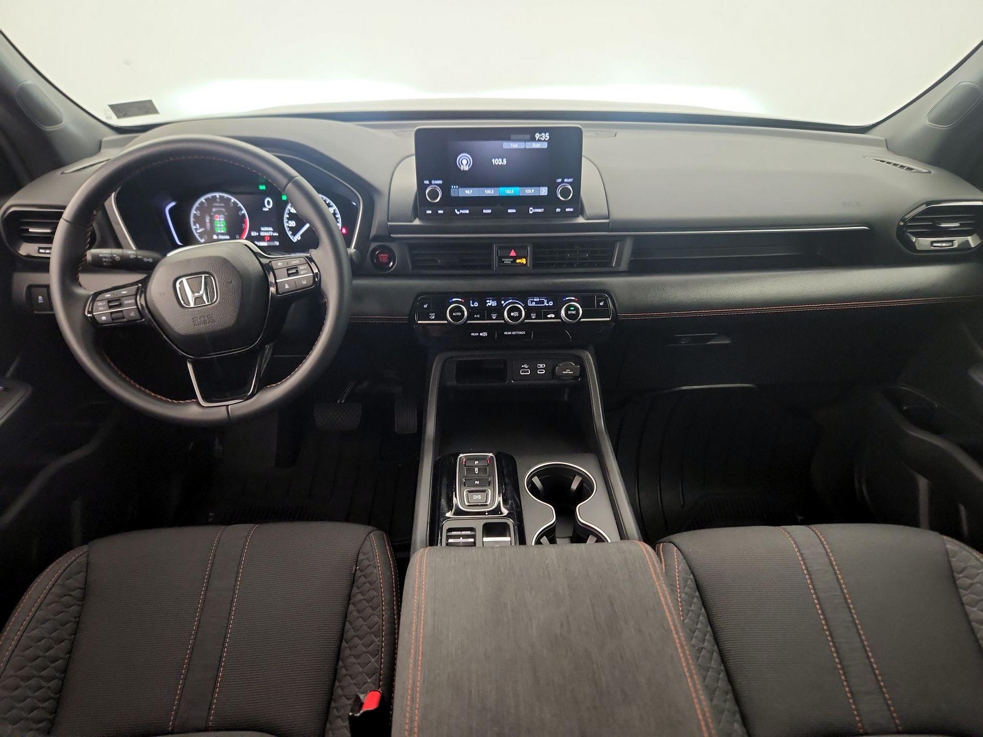 Thumbnail: 2025 Honda Pilot - 9