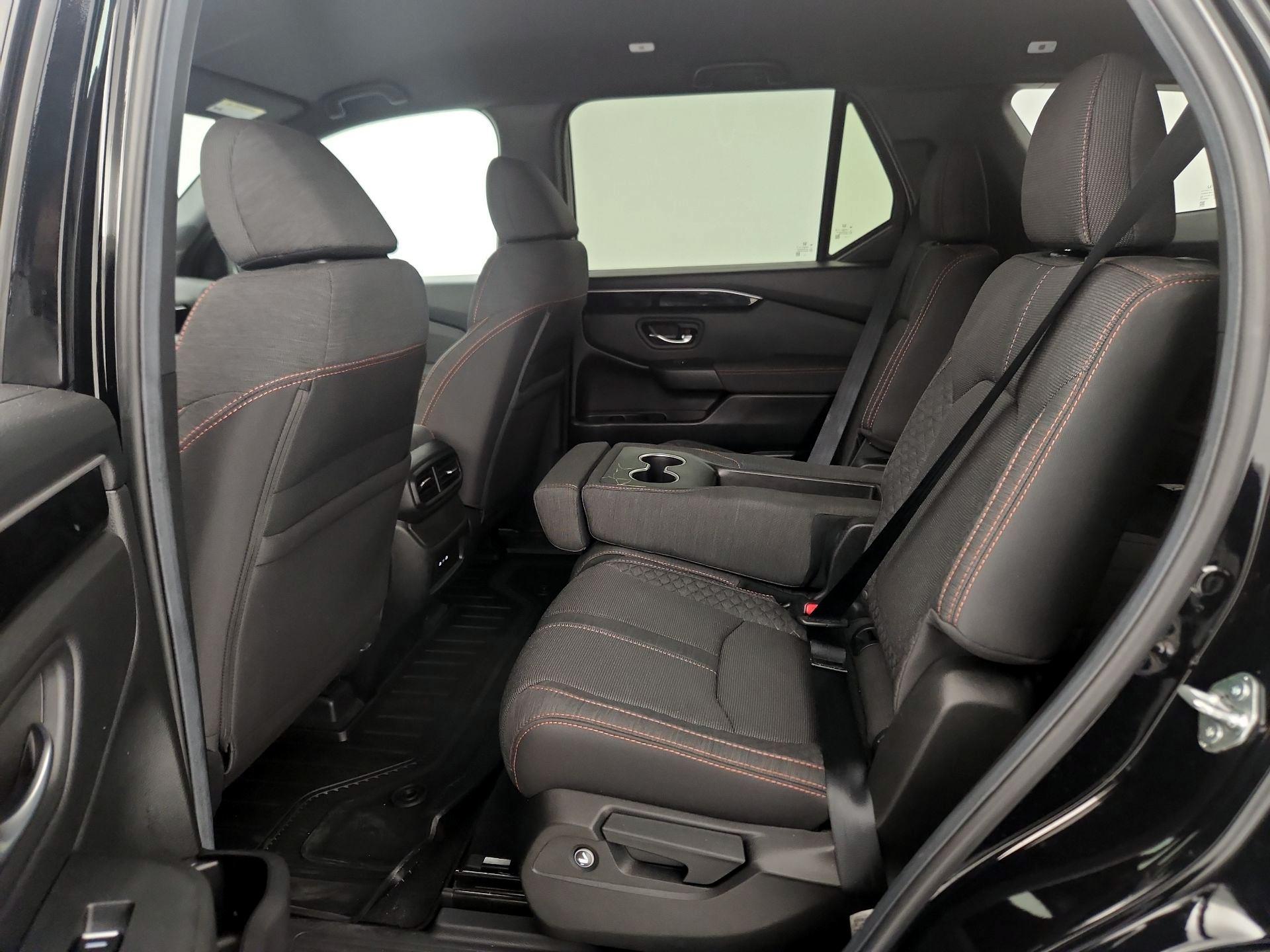 Thumbnail: 2025 Honda Pilot - 19