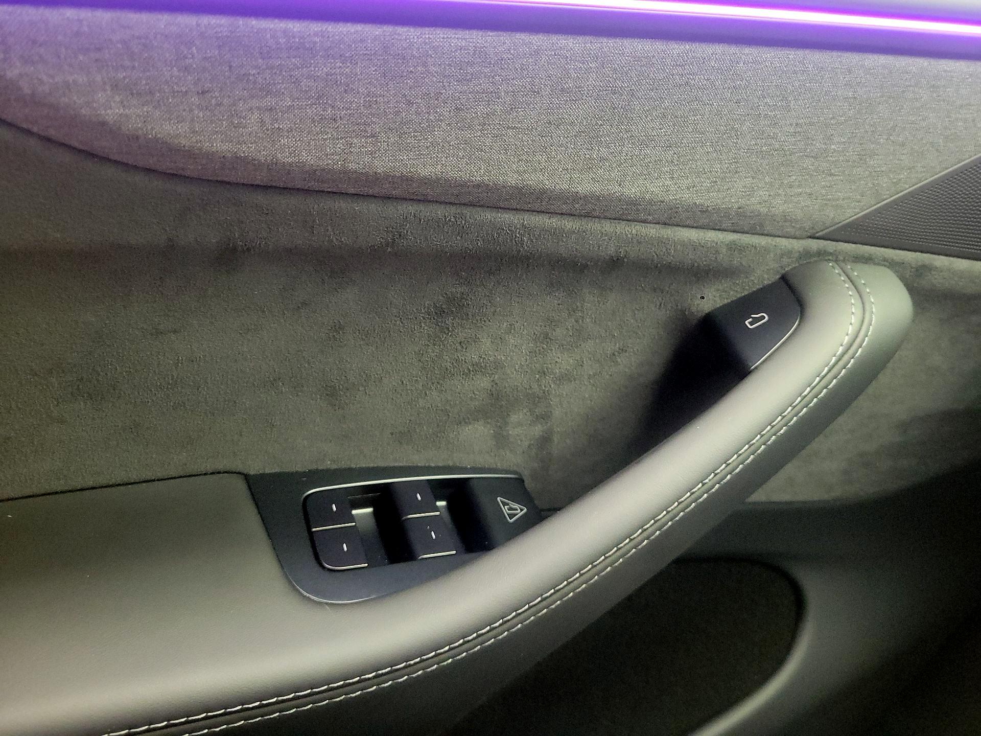 Thumbnail: 2026 Tesla Model Y - 10