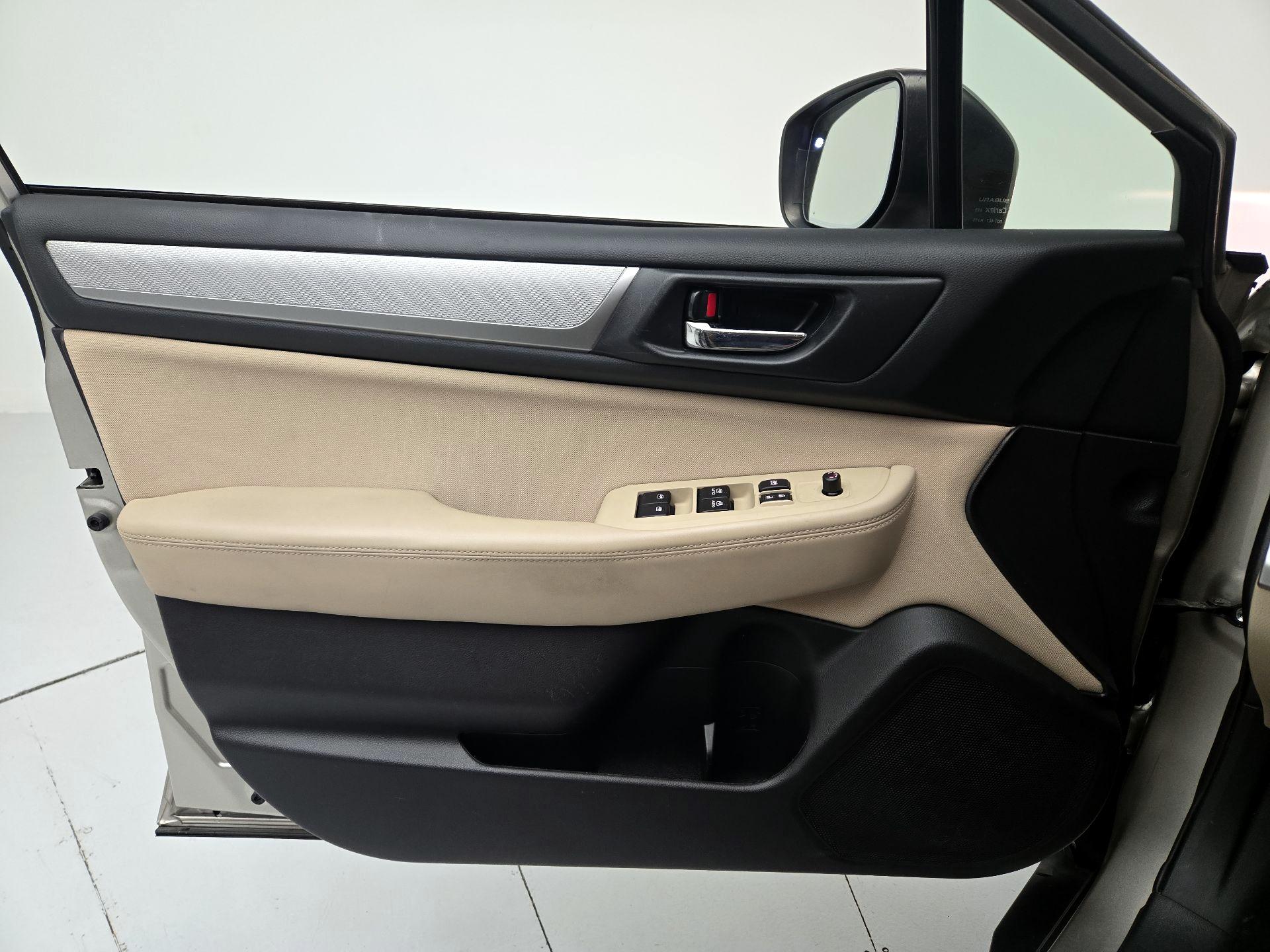 Thumbnail: 2018 Subaru Outback - 12