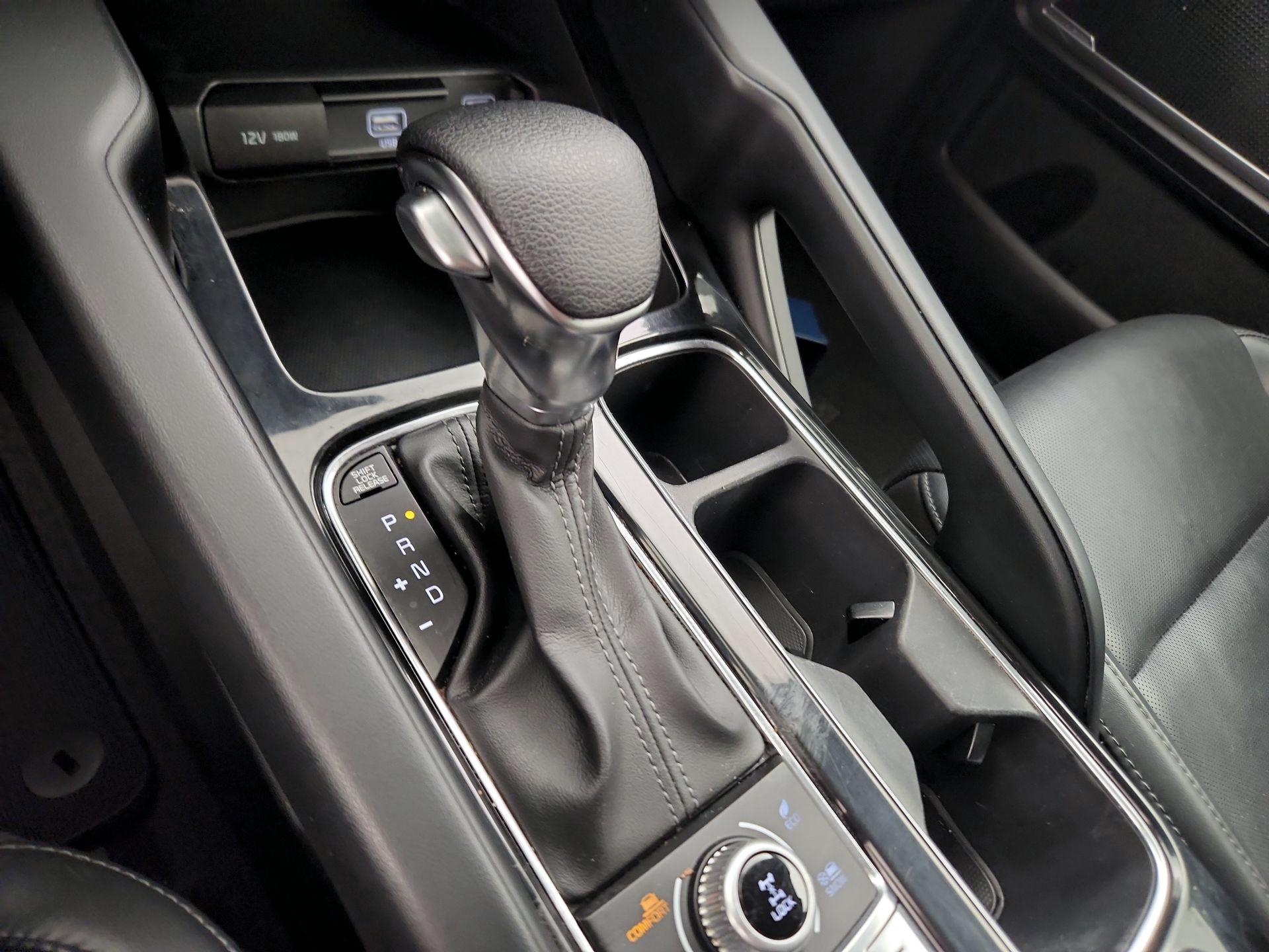 Thumbnail: 2020 Kia Telluride - 15