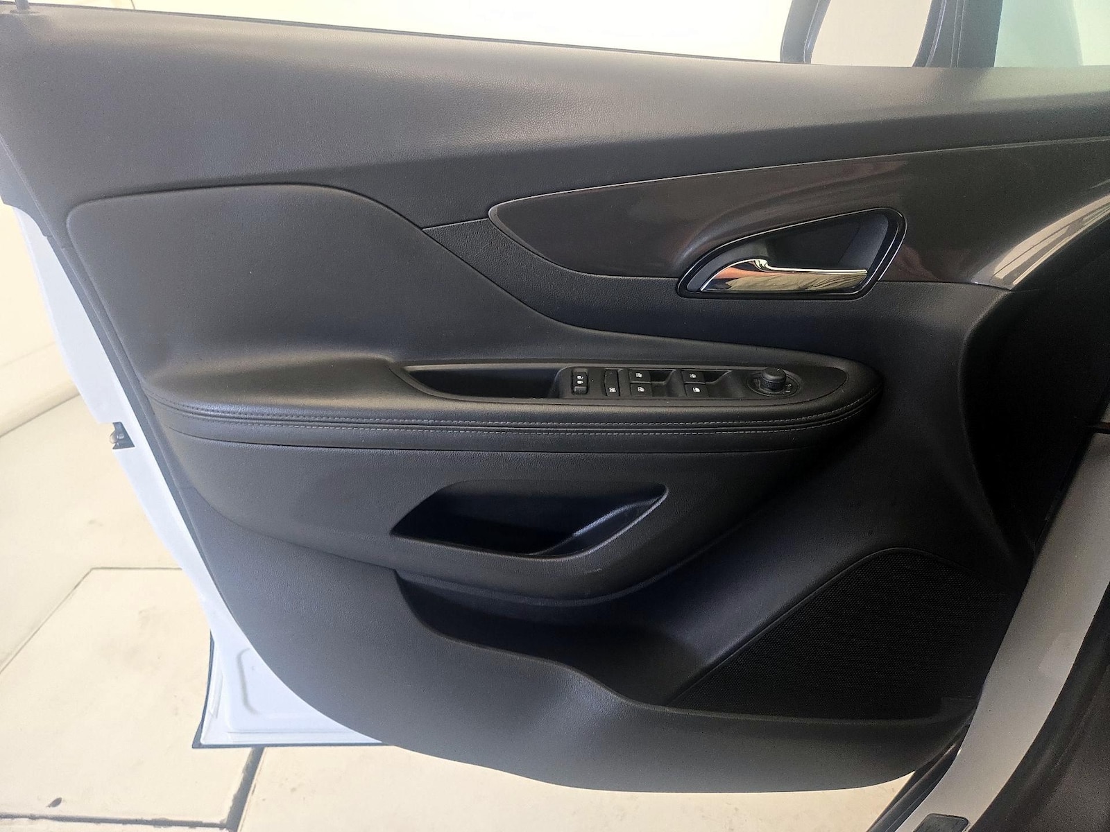 2017 Buick Encore Preferred II - Photo 11