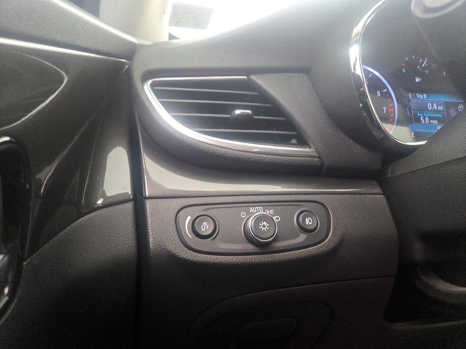 2017 Buick Encore Preferred II - Photo 12