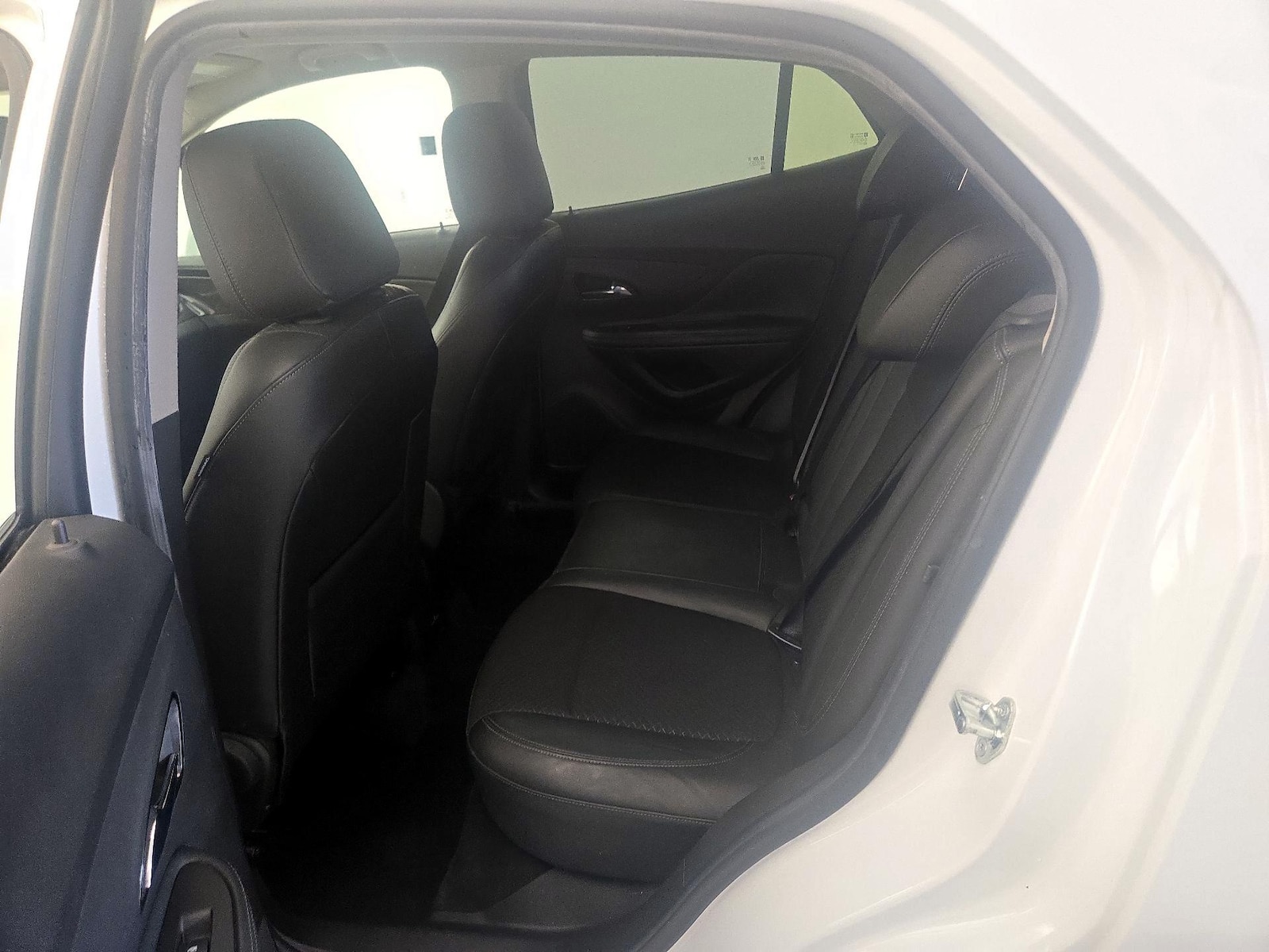 2017 Buick Encore Preferred II - Photo 19