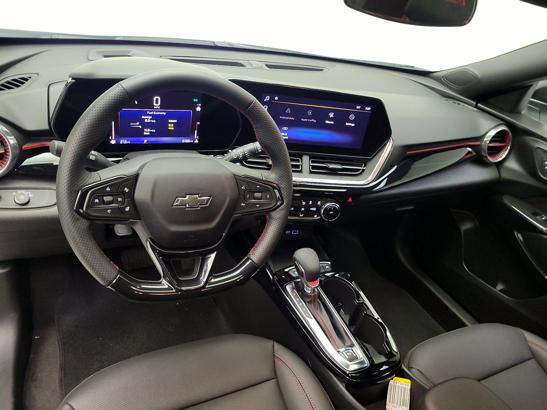 Thumbnail: 2024 Chevrolet Trax - 8
